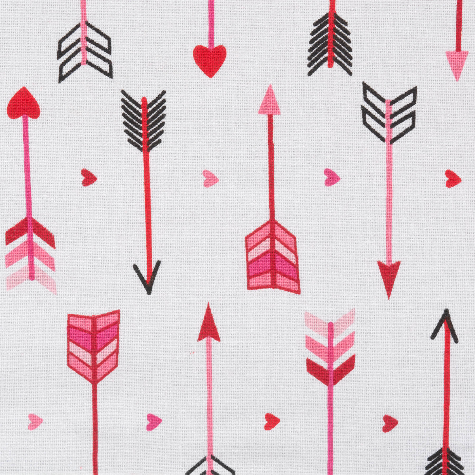 DII Hearts & Arrow Print Table Runner