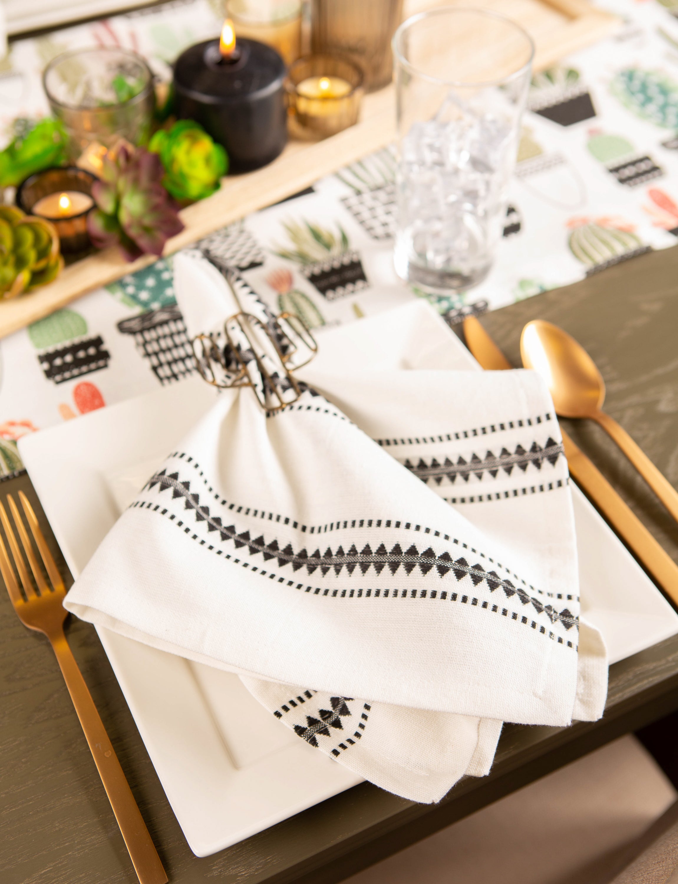 DII Zig Dobby Stripe Napkin (Set of 6)