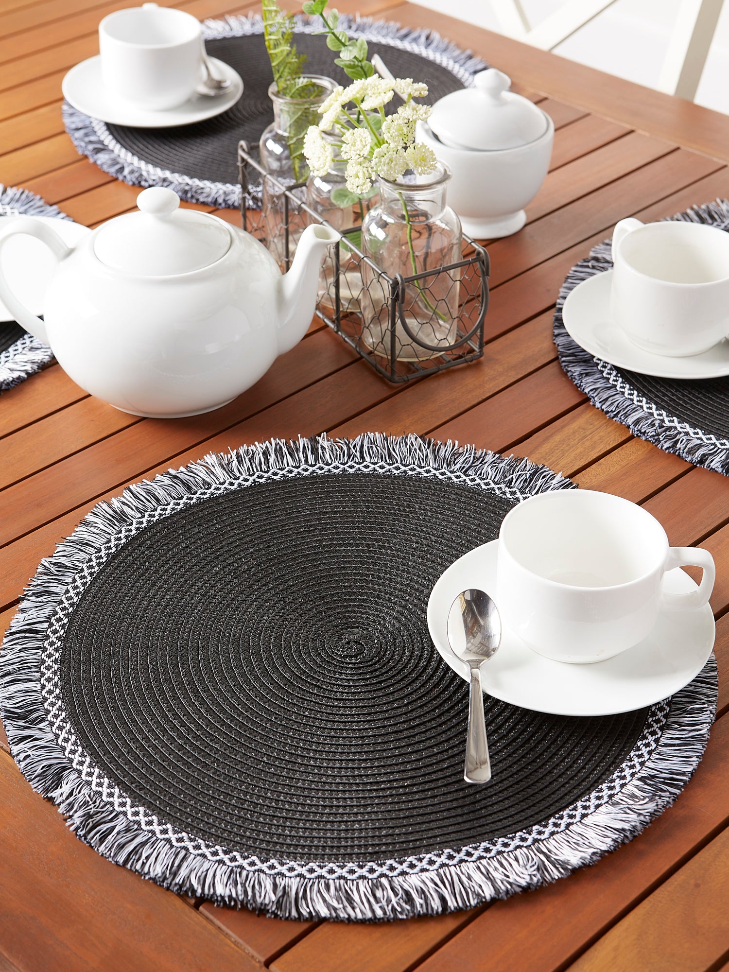 DII Black Round Fringed Placemat Set/6