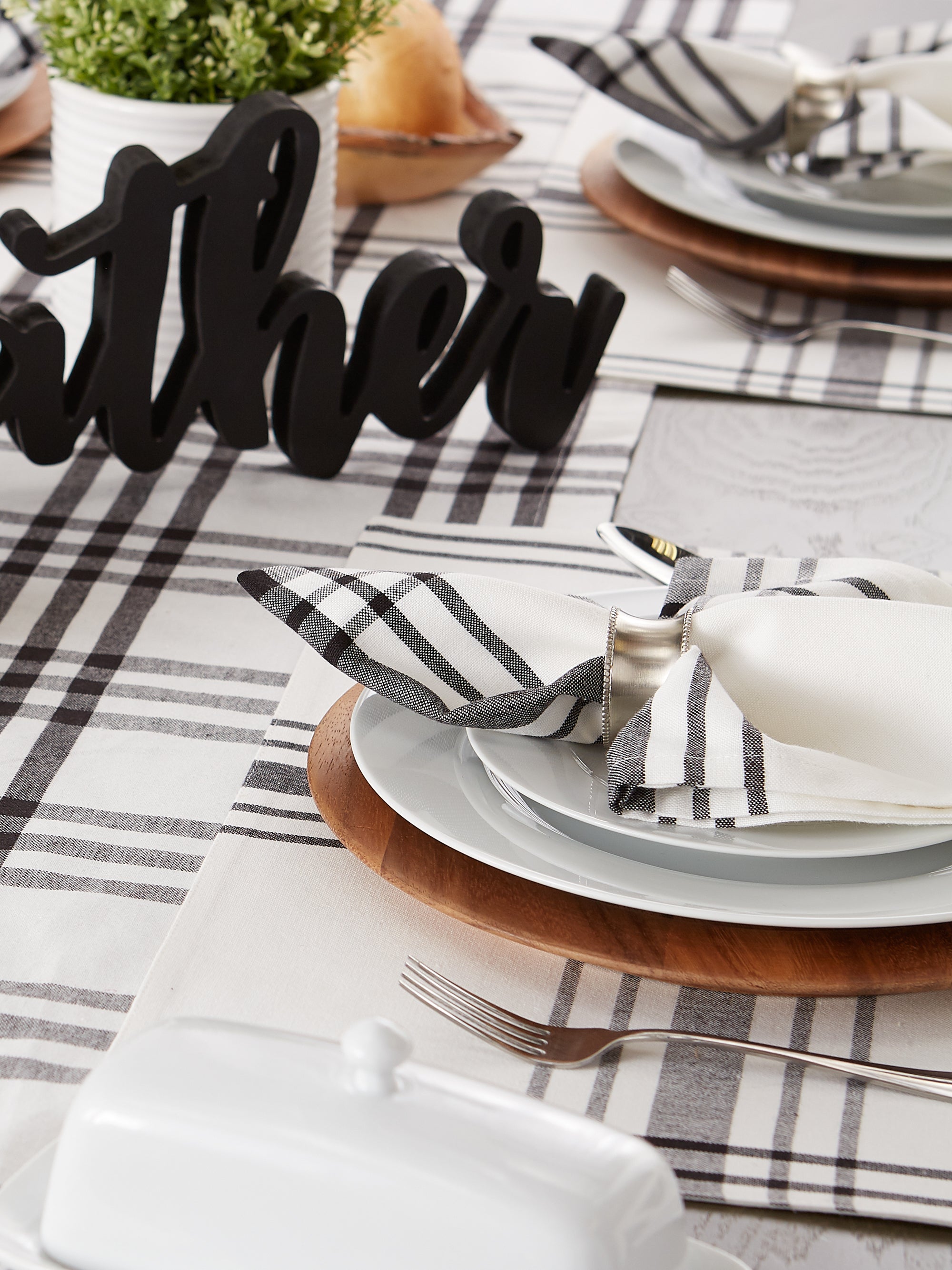 DII Home Sweet Farmhouse Kitchen Textiles  20x20''  Black  6 Pieces