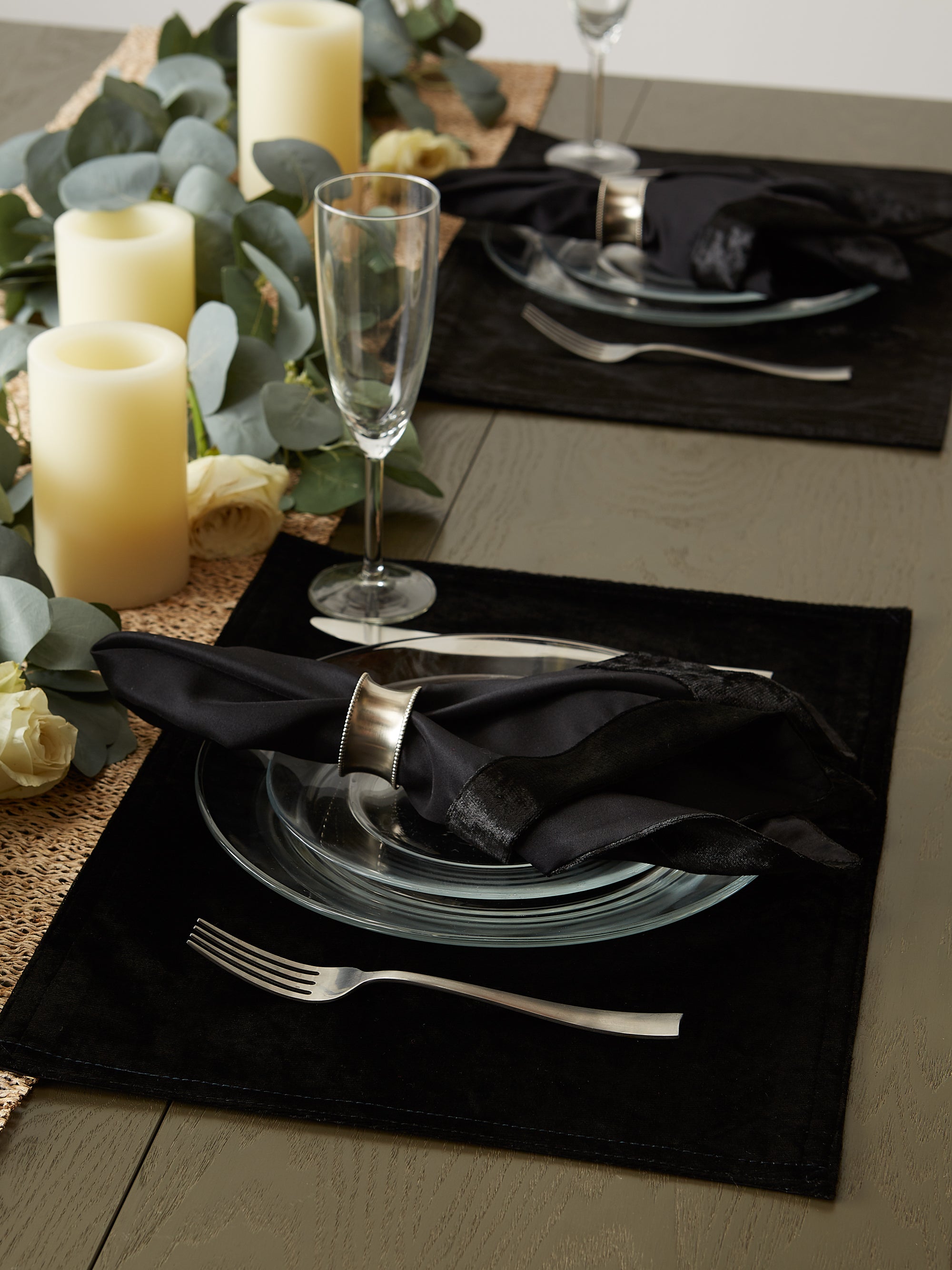 DII Black Velvet Placemat (Set of 4)