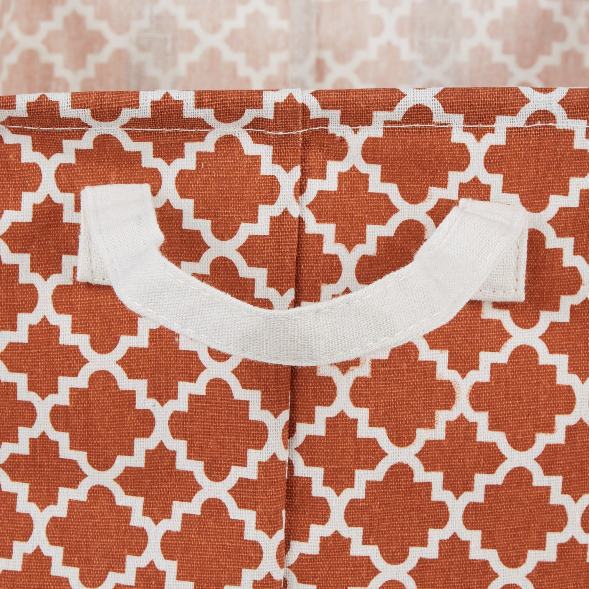 DII PE-Coated Cotton Polyester Laundry Hamper Lattice Cinnamon Round 13.5x13.5x20