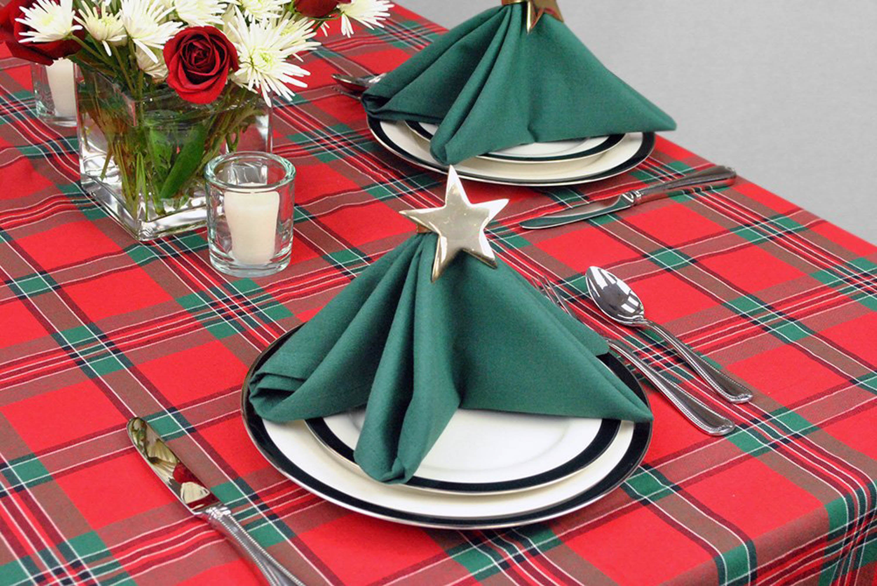 DII Farmhouse Christmas Plaid Tablecloth, 60x84" Red & Green Cotton Décor, Model 5919
