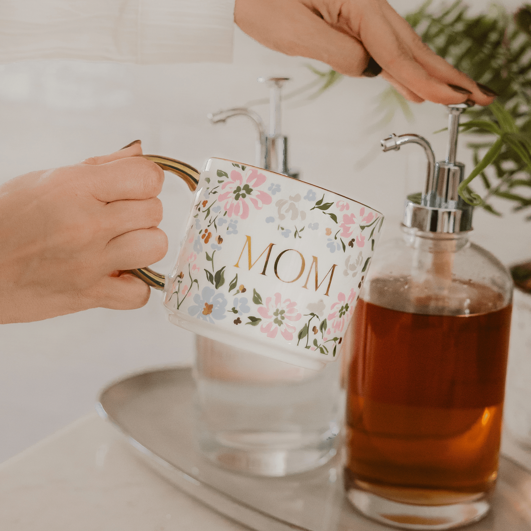 Mom 14oz. Coffee Mug