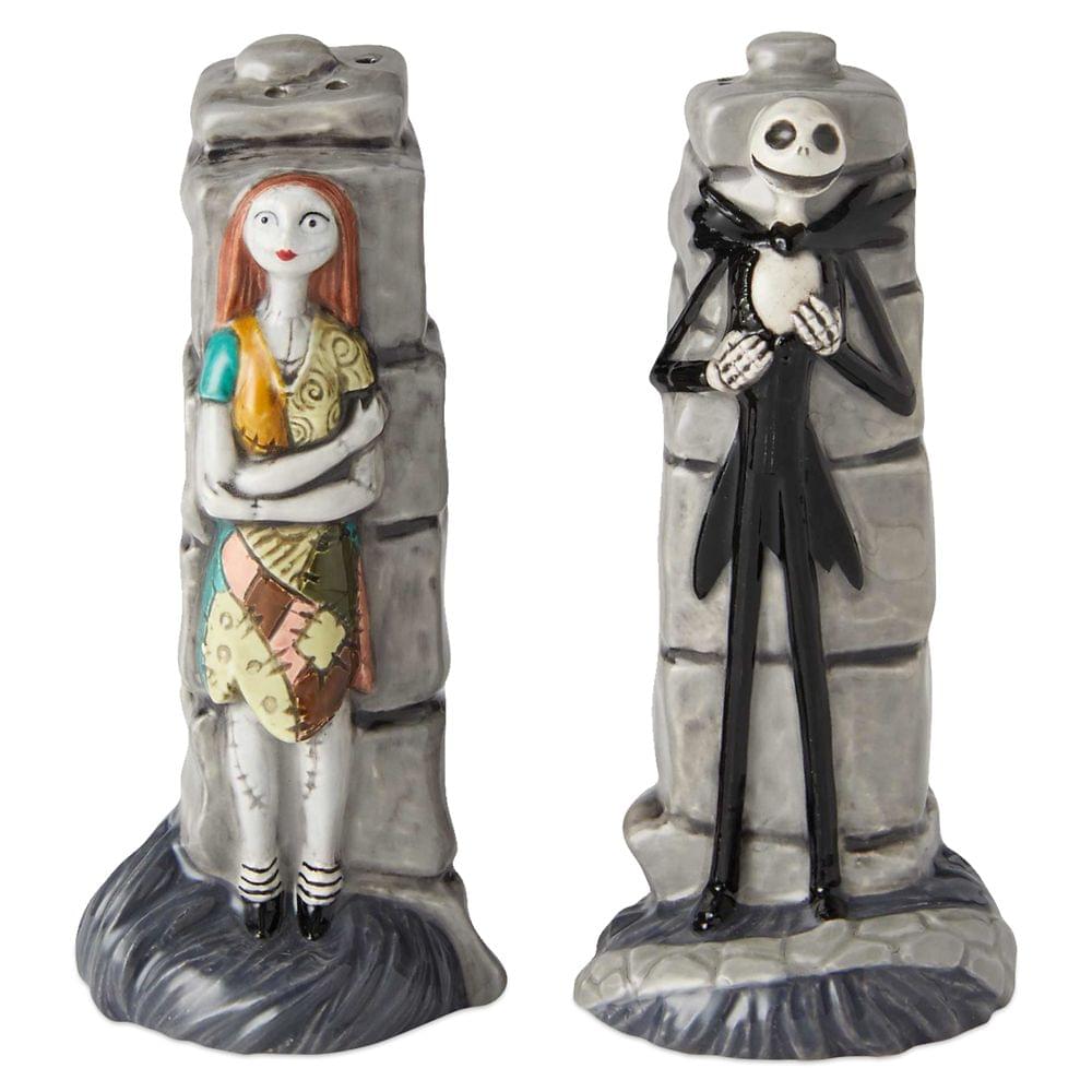 Disney Nightmare Before Christmas Jack & Sally Salt & Pepper Set