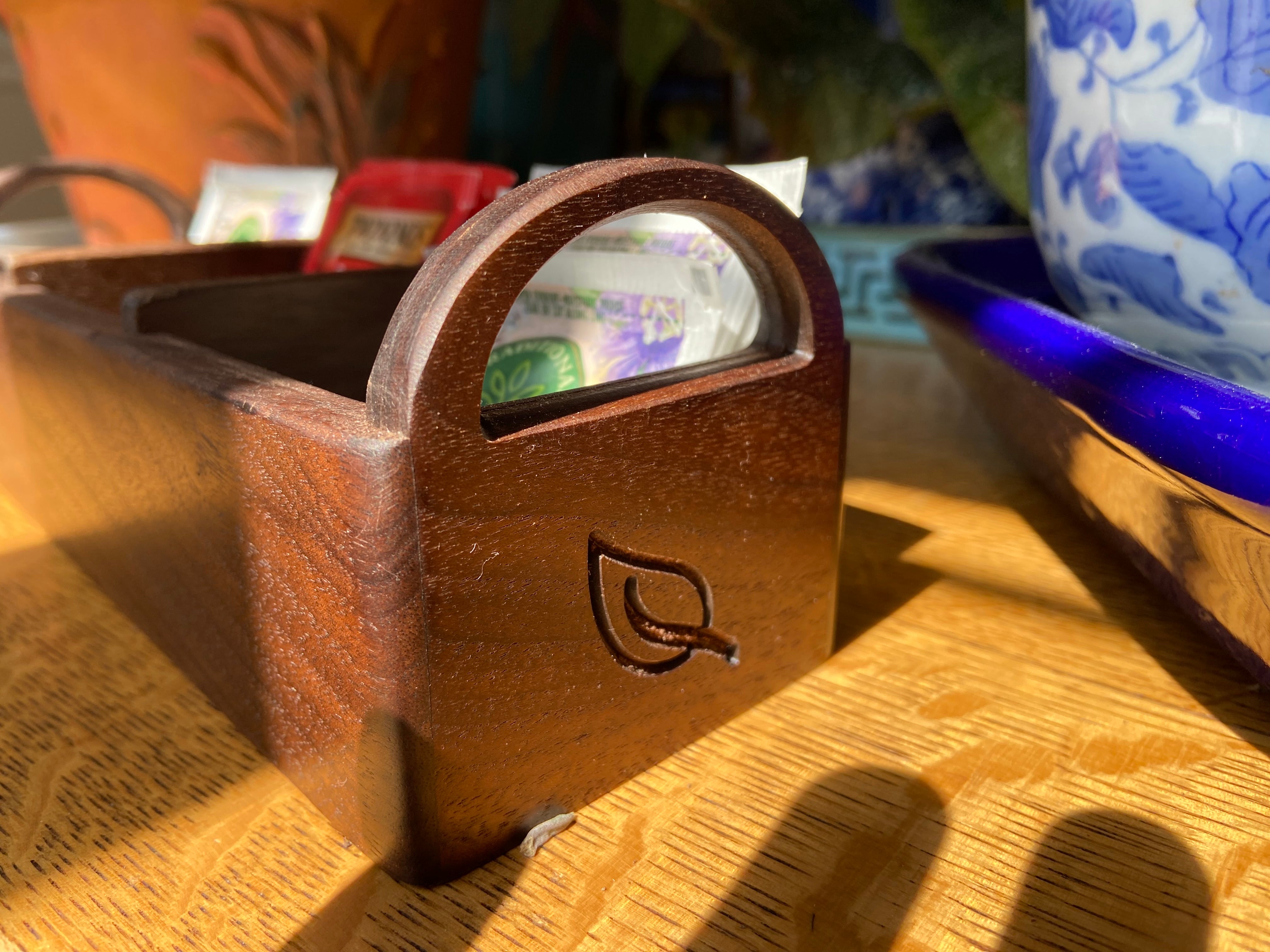 Hand-made Walnut Tea Caddy - Custom Tea Leaf Engraving