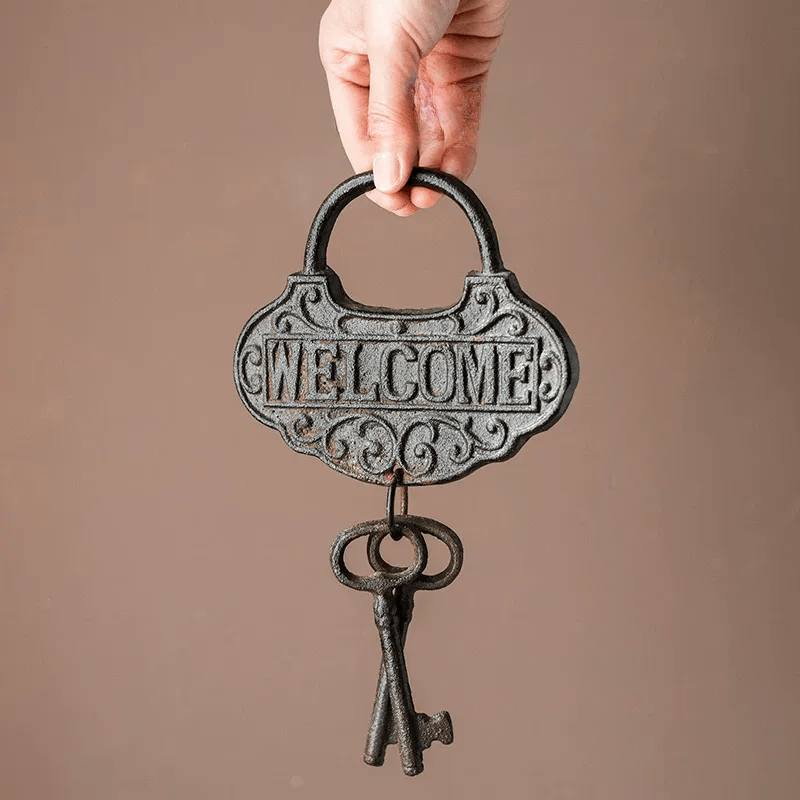 Farmhouse Vintage Key Wall Accent