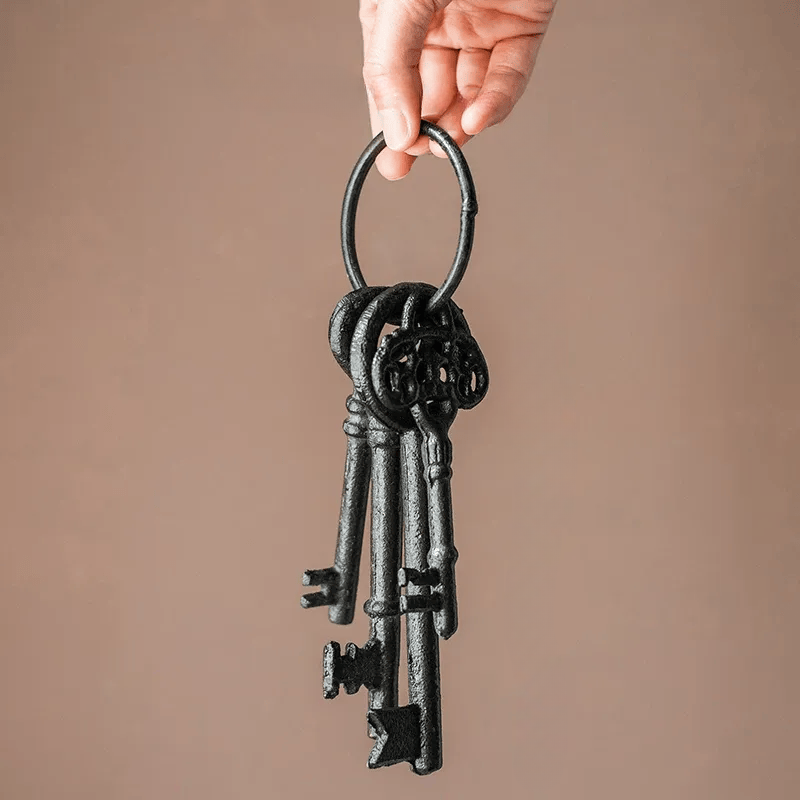 Farmhouse Vintage Key Wall Accent