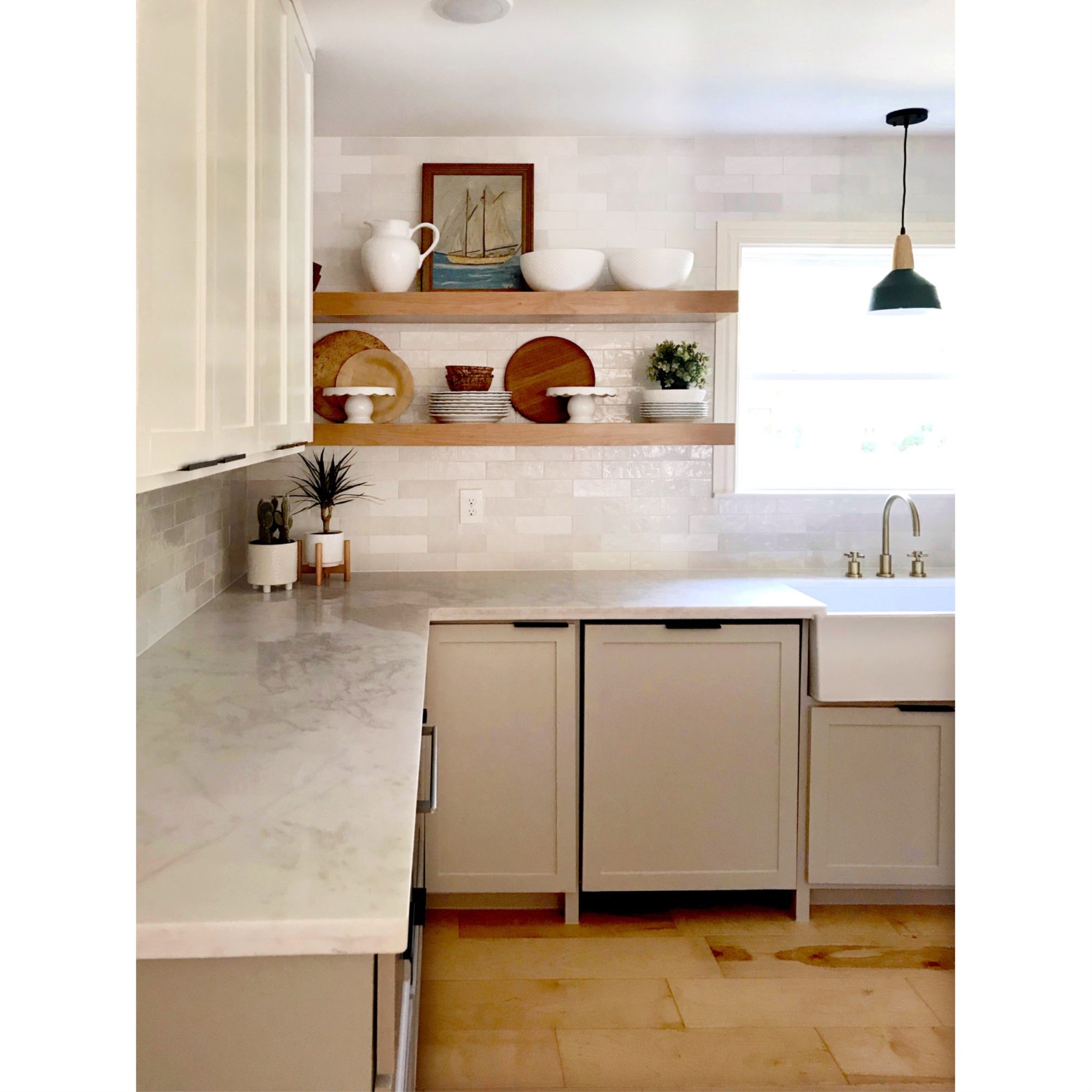 Kingston Brass KS8727DXBS Concord 8-Inch Widespread Kitchen Faucet with Brass Sprayer  Brushed Brass