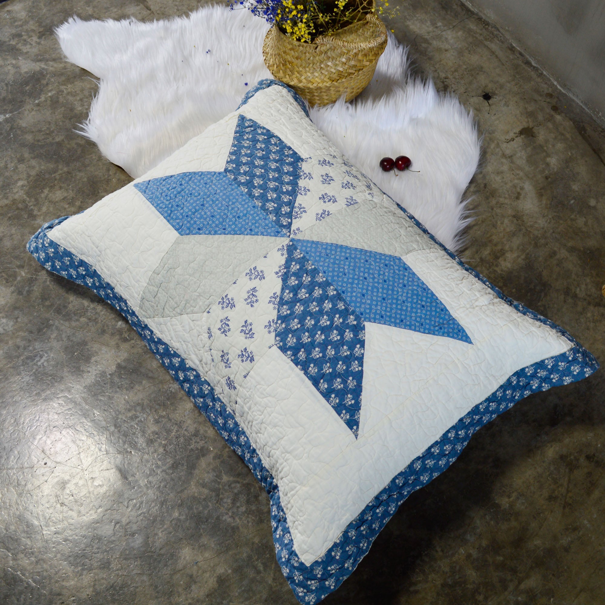 Kasentex 100% Cotton Summer Diamond Blue Patchwork Quilt King Size Pillow Sham, Boho Style, Motif Blue and Ivory, Room Decor, Graduation Gifts