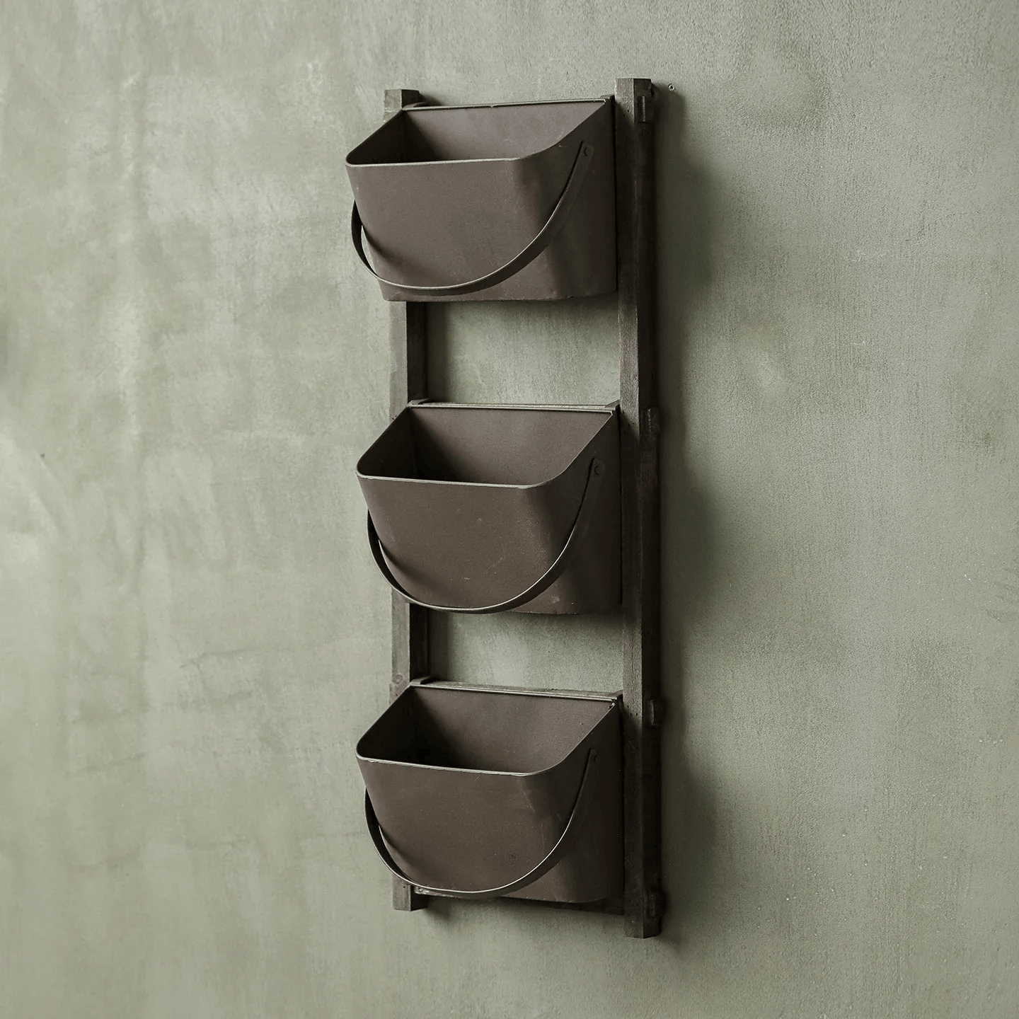 Farmhouse Three-Tier Wall Pocket Organizer