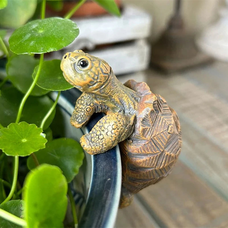 Cute Climbing Tortoise Flower Pot Hugger Figurines Resin Hanging Turtle Statue Planter Pot Decorations For Home Garden Fence