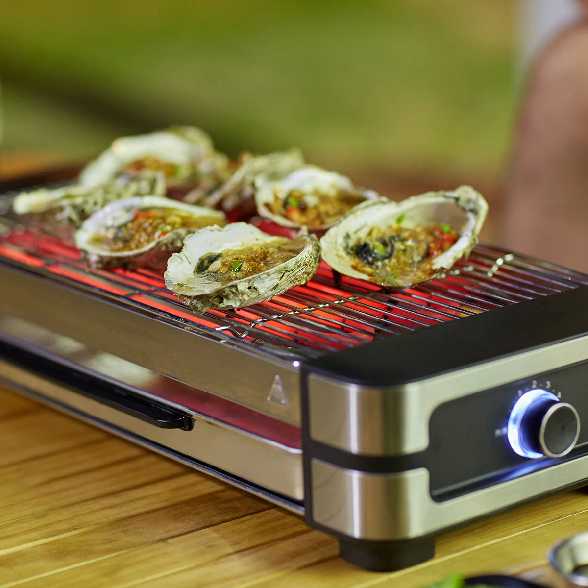 Stylish AMERZIS Stainless Steel Electric Grill for Indoor and Outdoor Use, 110-130V American Plug with Temperature Control and Removable Surface Brush, Ideal for Cooking Steaks and Vegetables