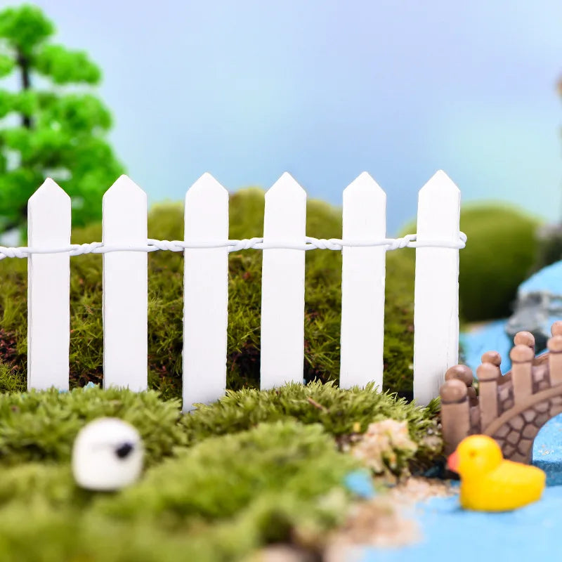 1pc Mini Fence, Garden And Bonsai Decoration Fairy Tale Garden Fence Wooden Decoration, DIY HandicraftProject Mini Picket Fence