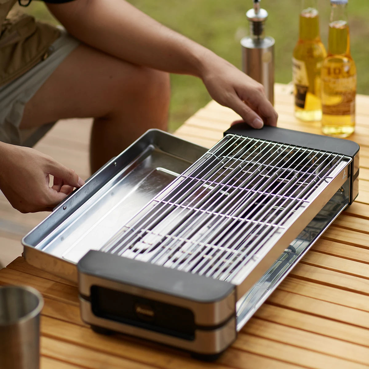 Stylish AMERZIS Stainless Steel Electric Grill for Indoor and Outdoor Use, 110-130V American Plug with Temperature Control and Removable Surface Brush, Ideal for Cooking Steaks and Vegetables