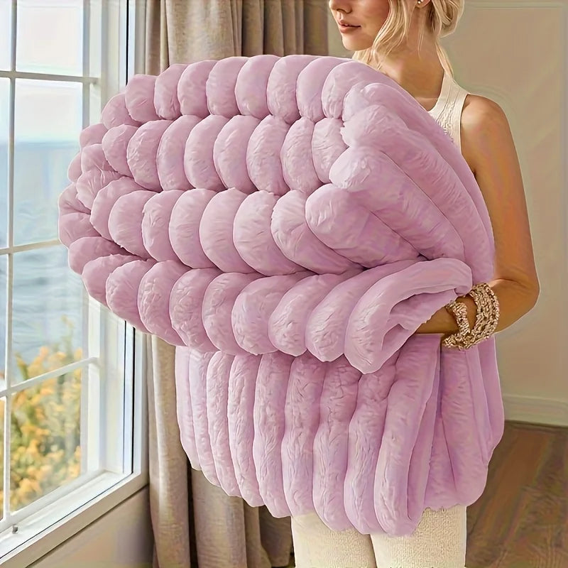 ROSEKIND Blankets 3 Size for Bed, 300GSM Soft & Warm Fleece Blanket, Decorative and Giftable Striped Blankets for Adult