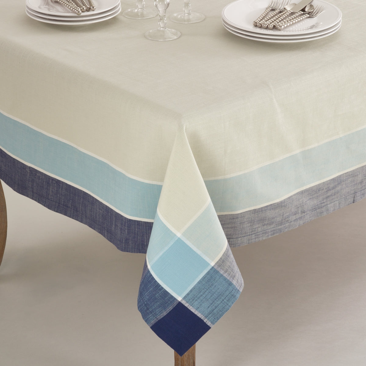 SARO 012.AB72S 72 in. Palmaria Collection Plaid Design Tablecloth  Azure Blue