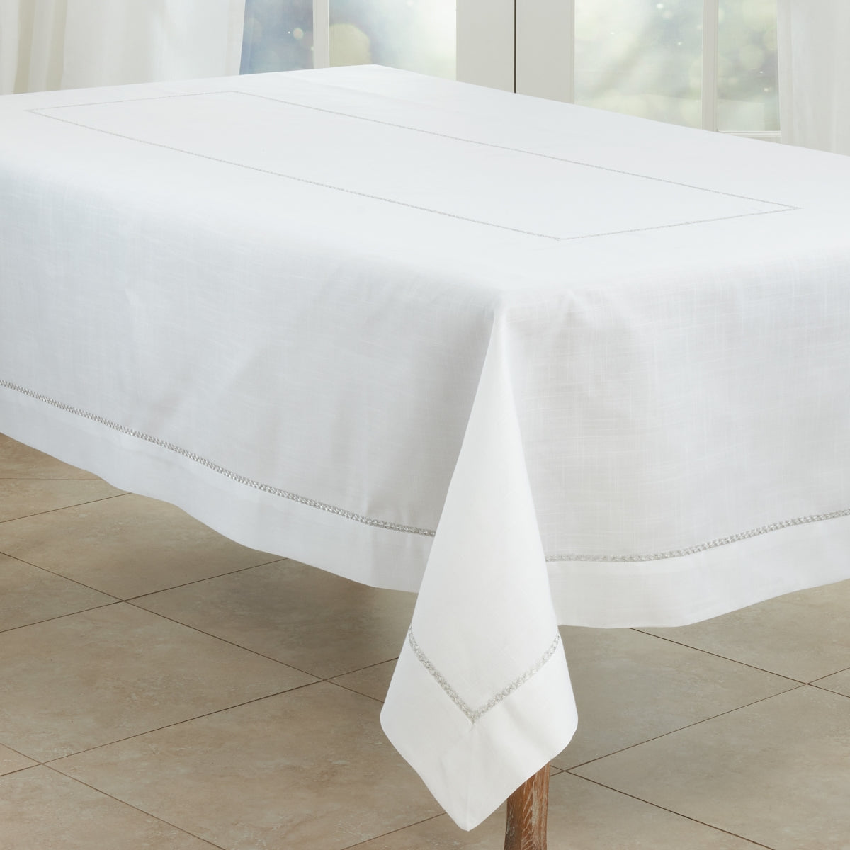Saro Lifestyle 5603.S65104B 65 x 104 in. Embroidered Border Oblong Tablecloth  Silver Stripe