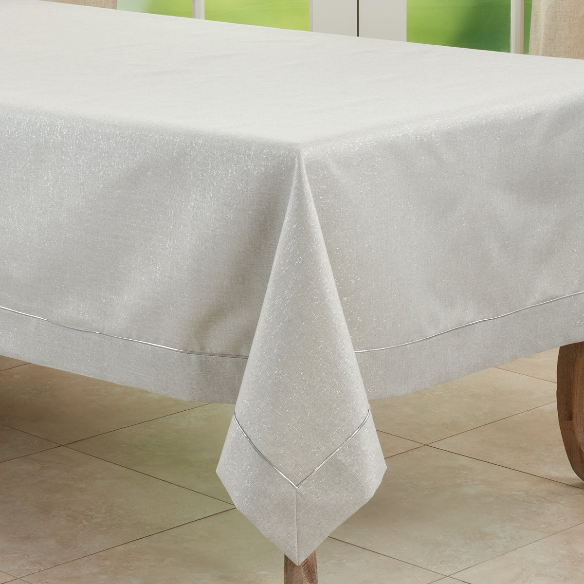 Saro Lifestyle 9110.S5070B 50 x 70 in. Shimmering Piping Oblong Tablecloth  Silver Stripe