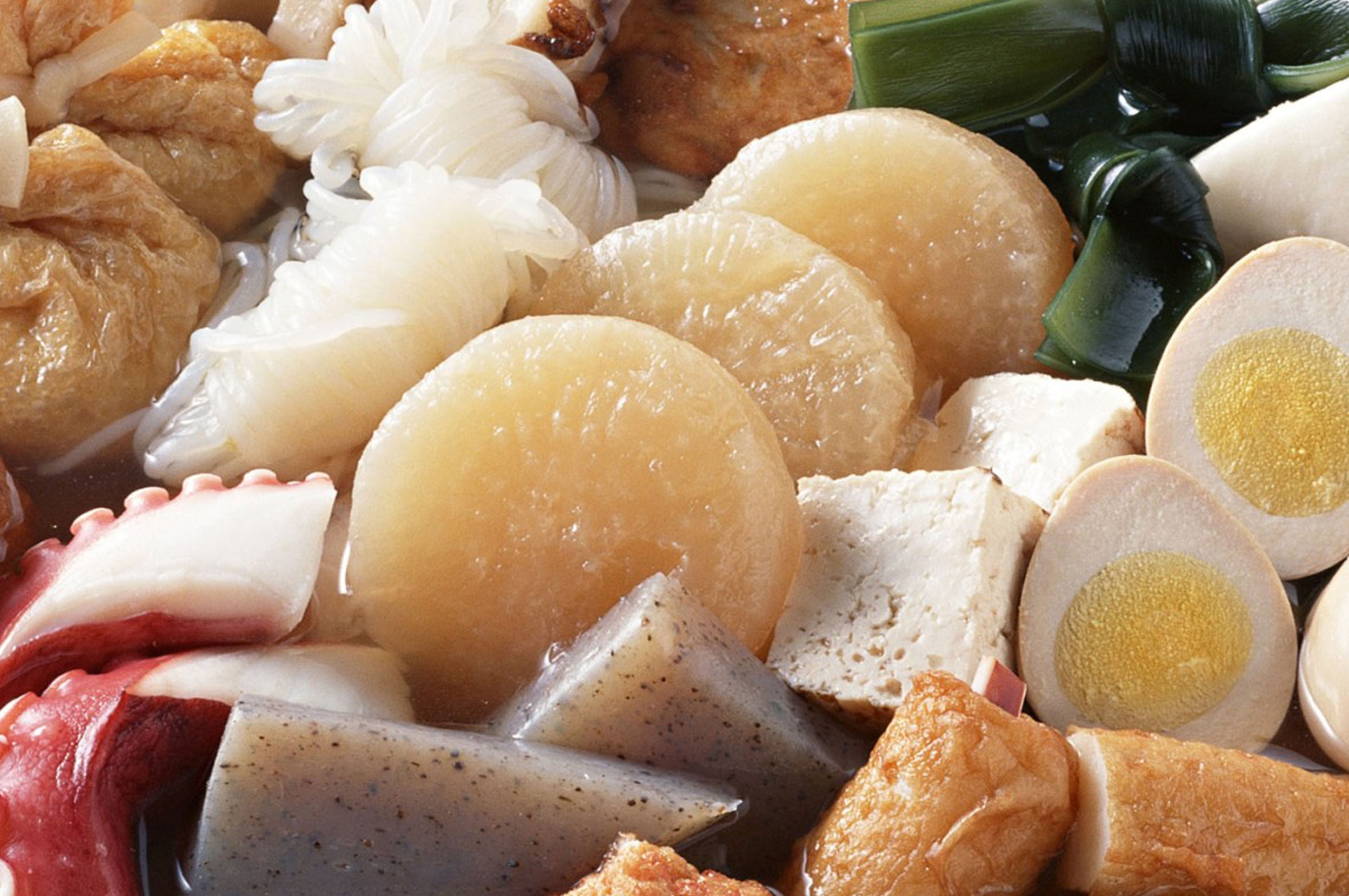 Electric Shabu Shabu Pot  5-quart Stainless Steel and Black