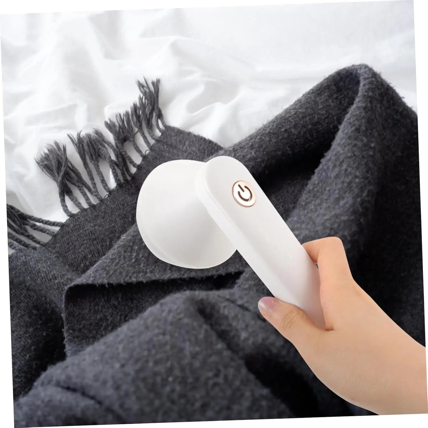 Electric Lint Remover Fabric Shaver for Clothes Portable Rechargeable Long-Lasting Battery Large Shaving Area 2 Speeds for Effortless Pilling Removal