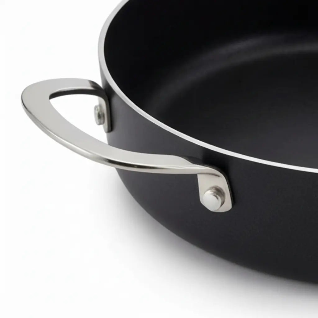 Sauté Pan with Lid, 3.5-Qt