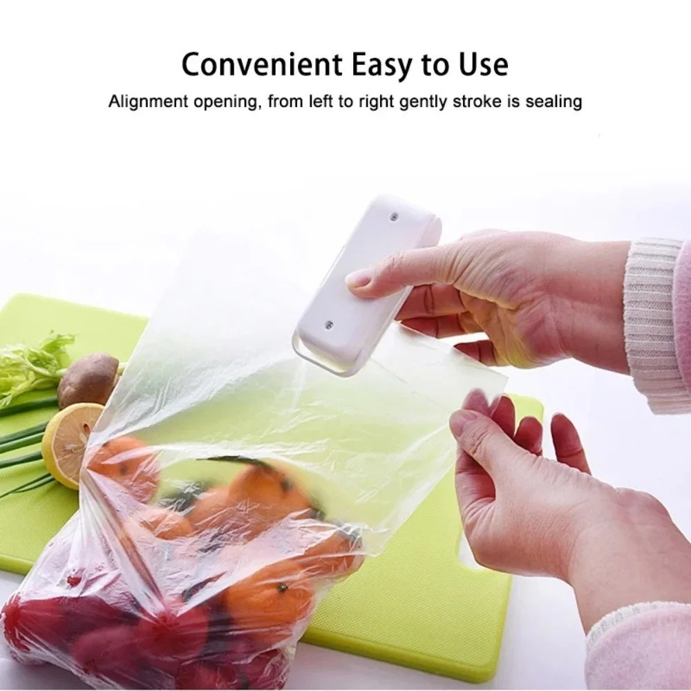 Snack Sealer Snack Bag Clip kitchen Food Sealing Machine Small Household Snacks Moisture-Proof Food Sealing Artifact Easy To use