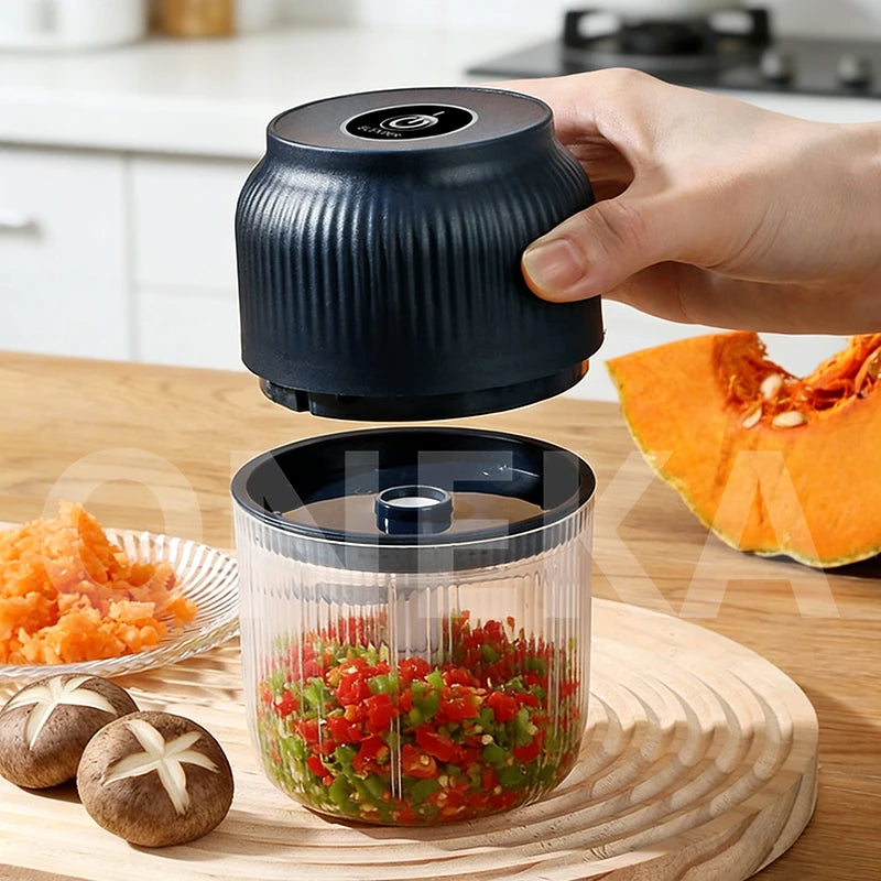 6-Blade Electric Mini Garlic Chopper USB Chili Pepper Grinder Kitchen Tool for Crushing Garlic Ginger Vegetables Baby Food Gift
