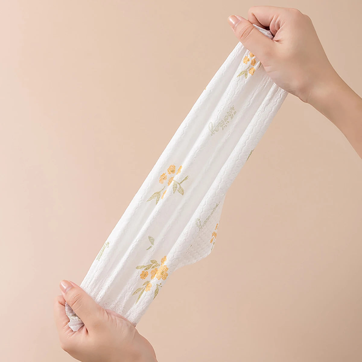 1pc Kitchen Cleaning Dish Cloth Lazy Rag Scouring Pad Oil-free Disposable Dish Towel Non-woven Fabric Cleaning Rags