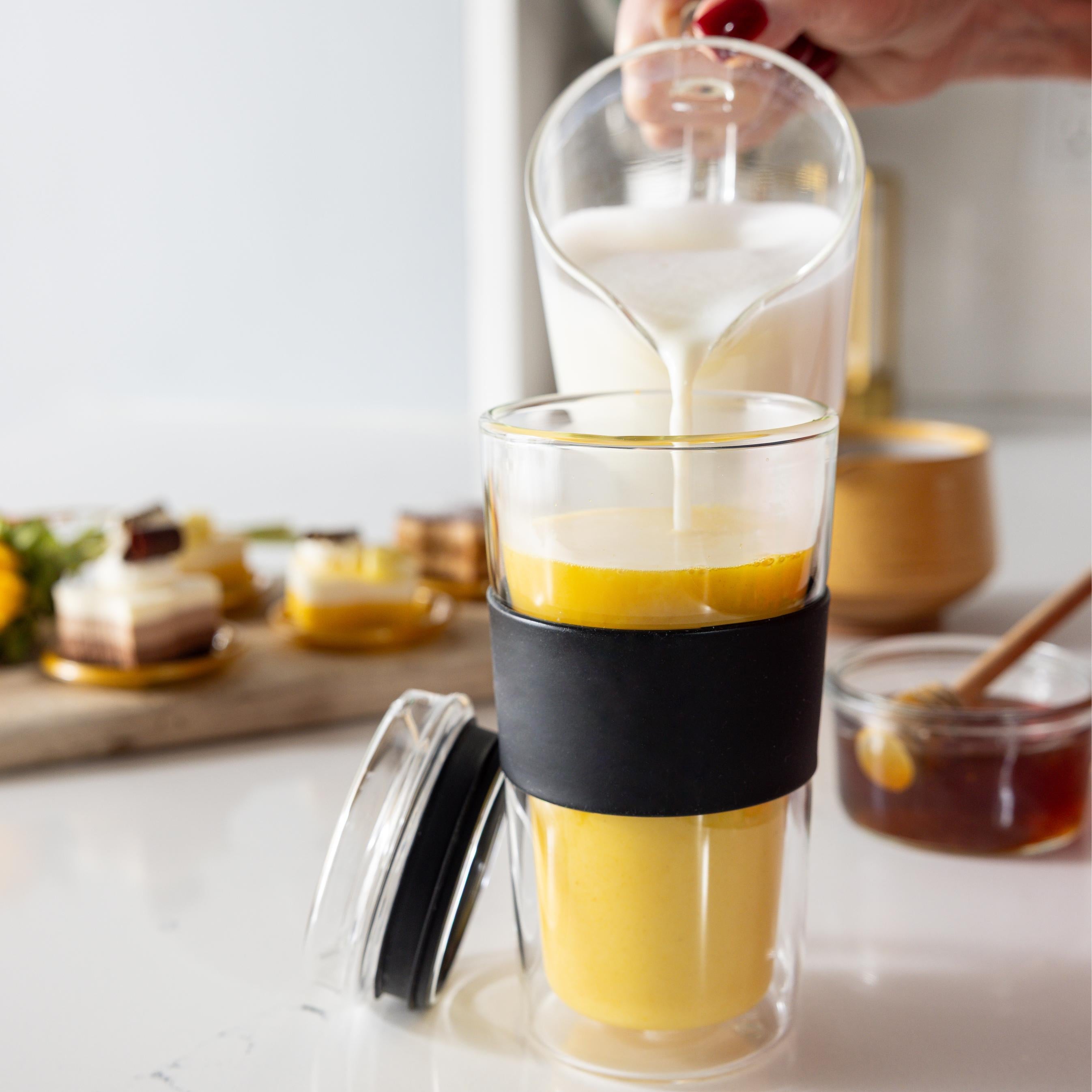 SipLux® Glass Travel Cup with Lid