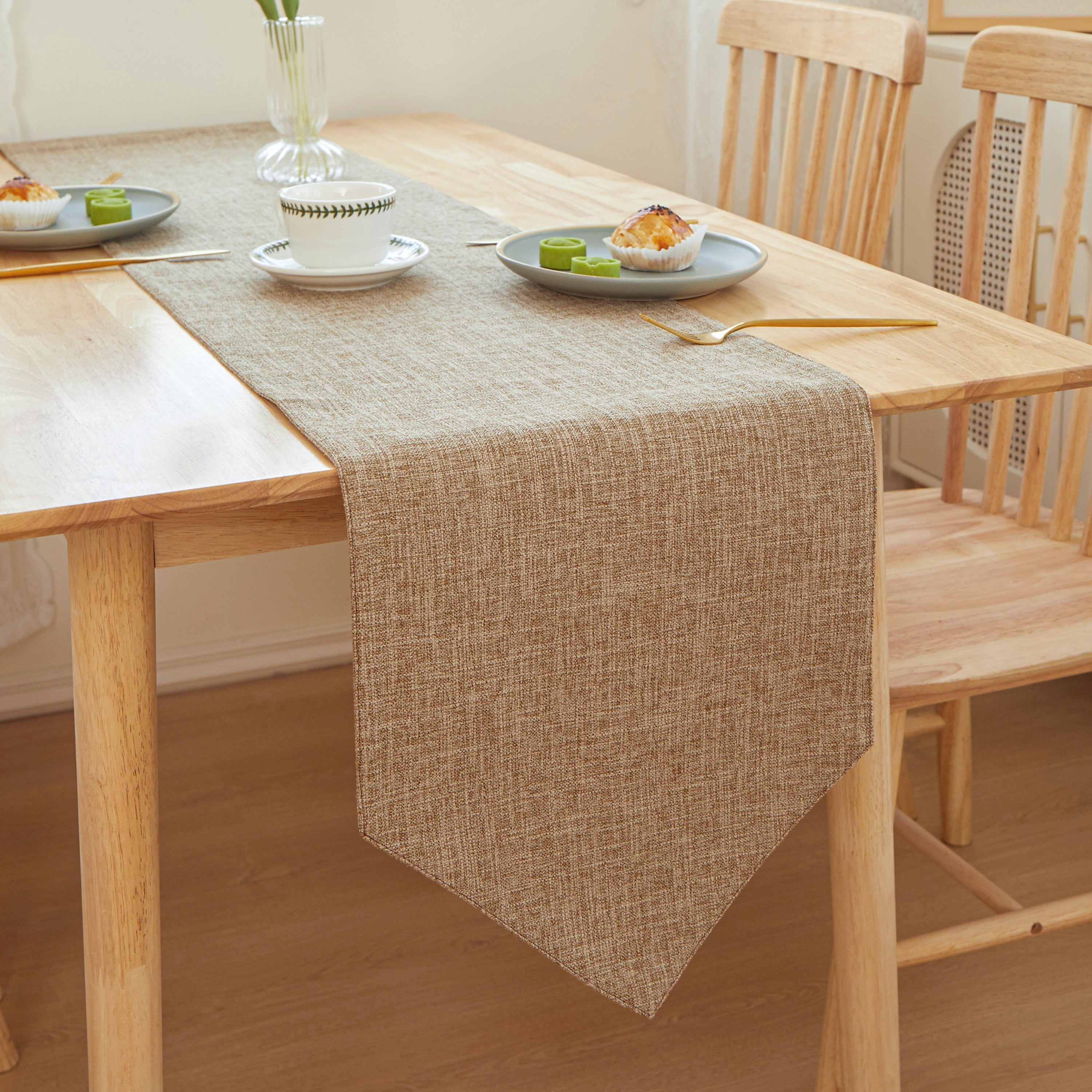 TRT Table Cloth Triangle Edges 12" W x 71" L