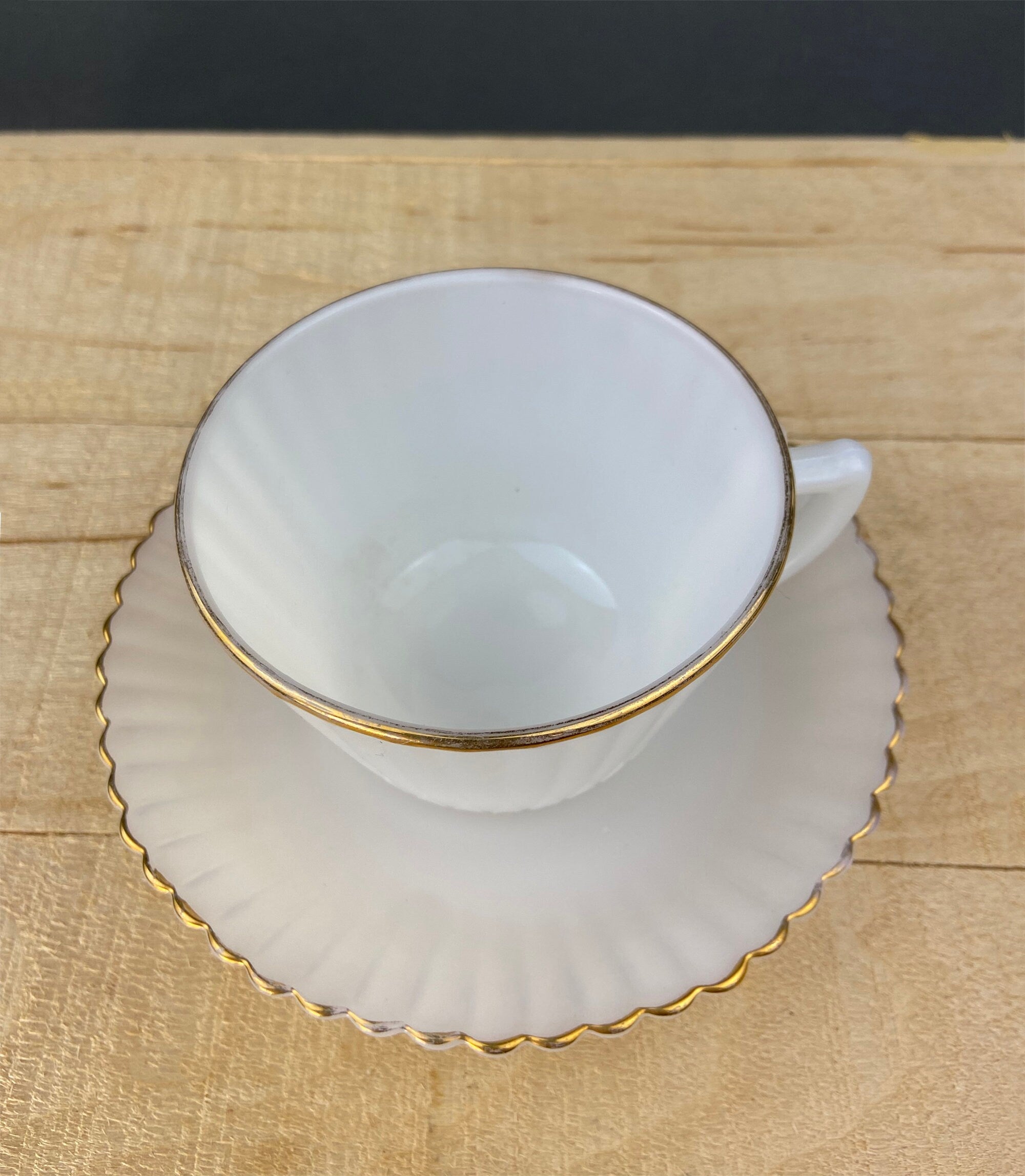 5 Opalescent Monax Petalware TeaCups. White and Gold Brim Depression Glass Coffee Cups. White Table Setting. Houseware. Dinning Room Decor.