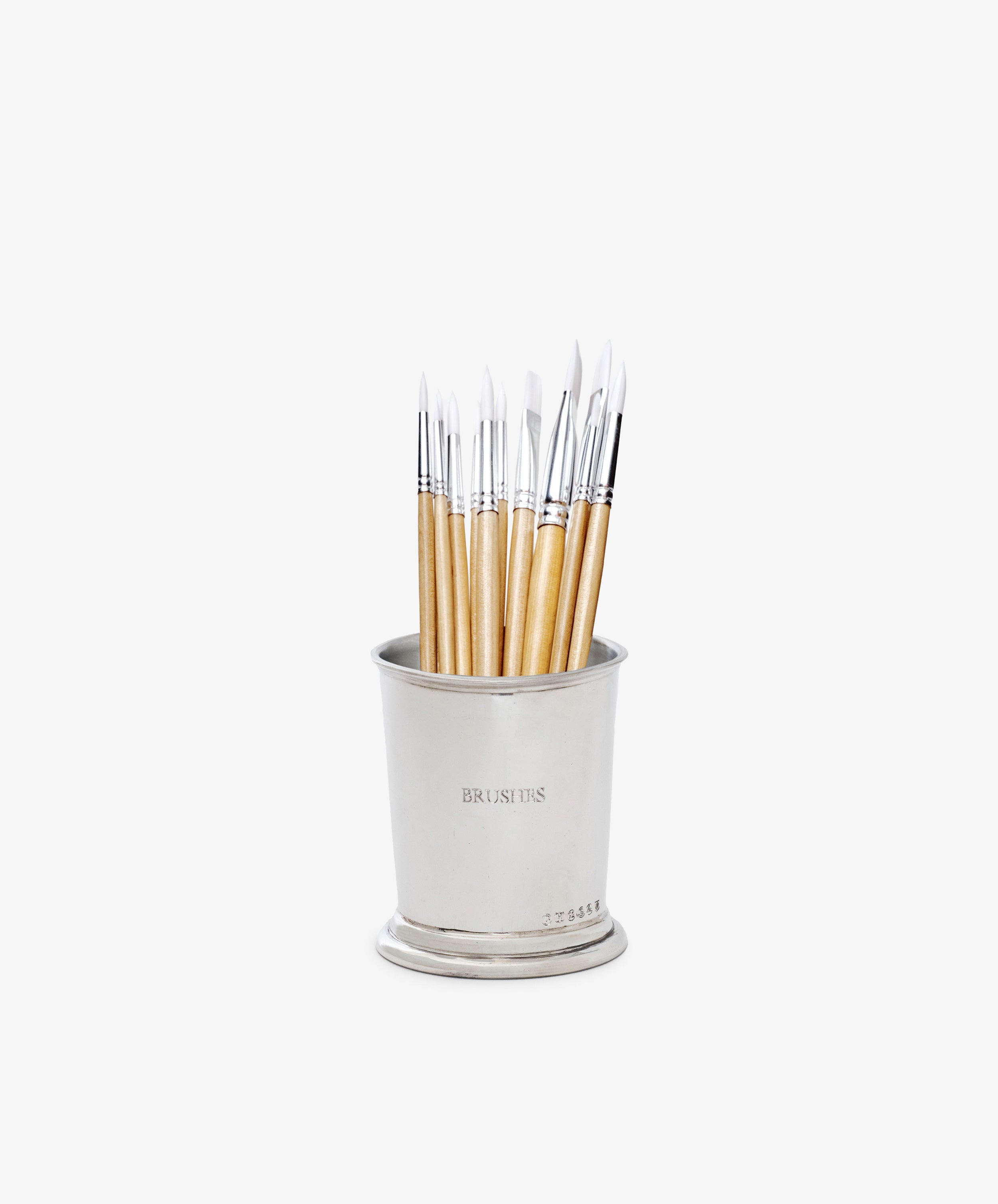 Jane Brushes Cup