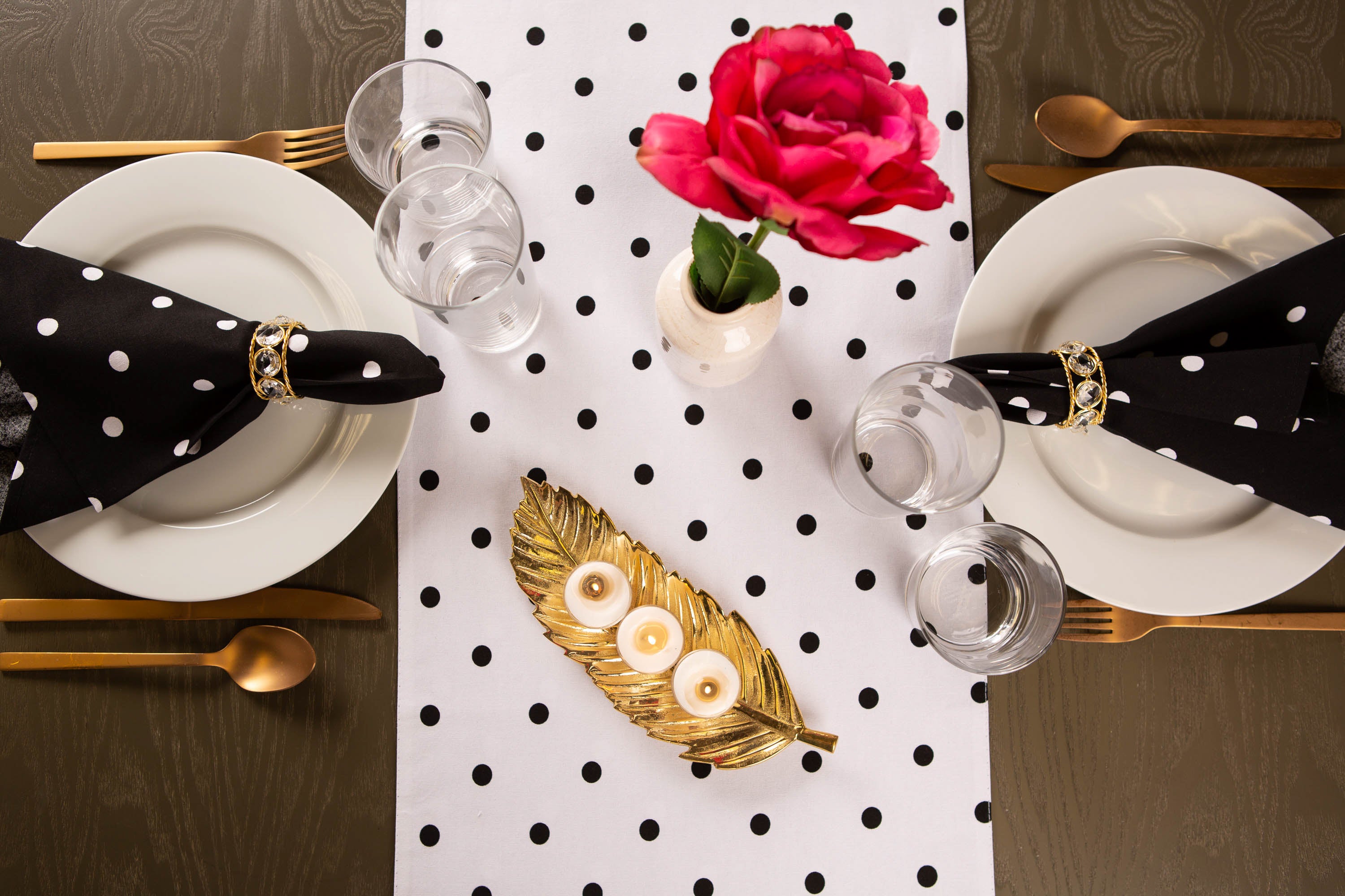DII Reversible Polka Dot Table Runner 72 White/Black