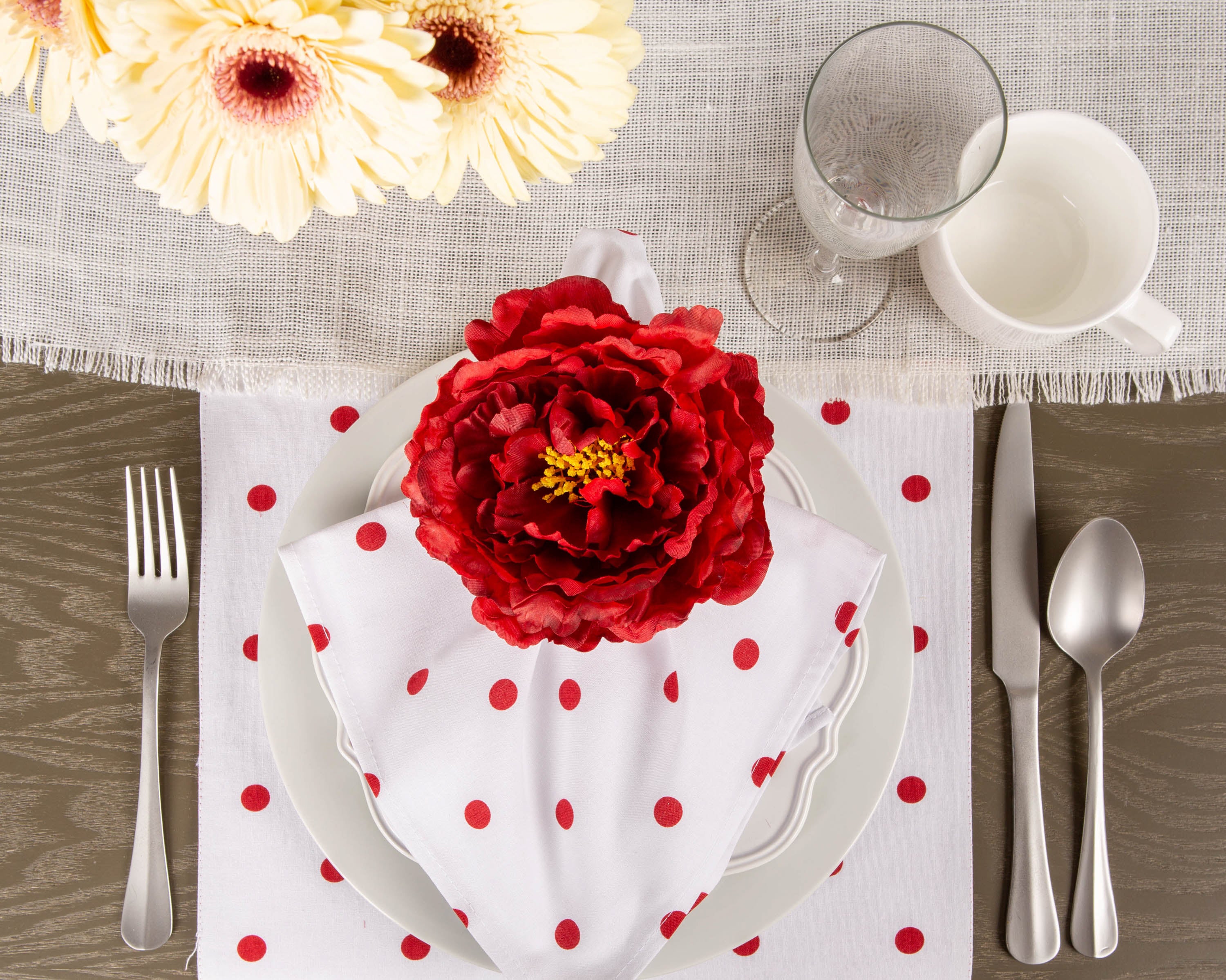 DII Peony Napkin Ring (Set of 4) Deep Red