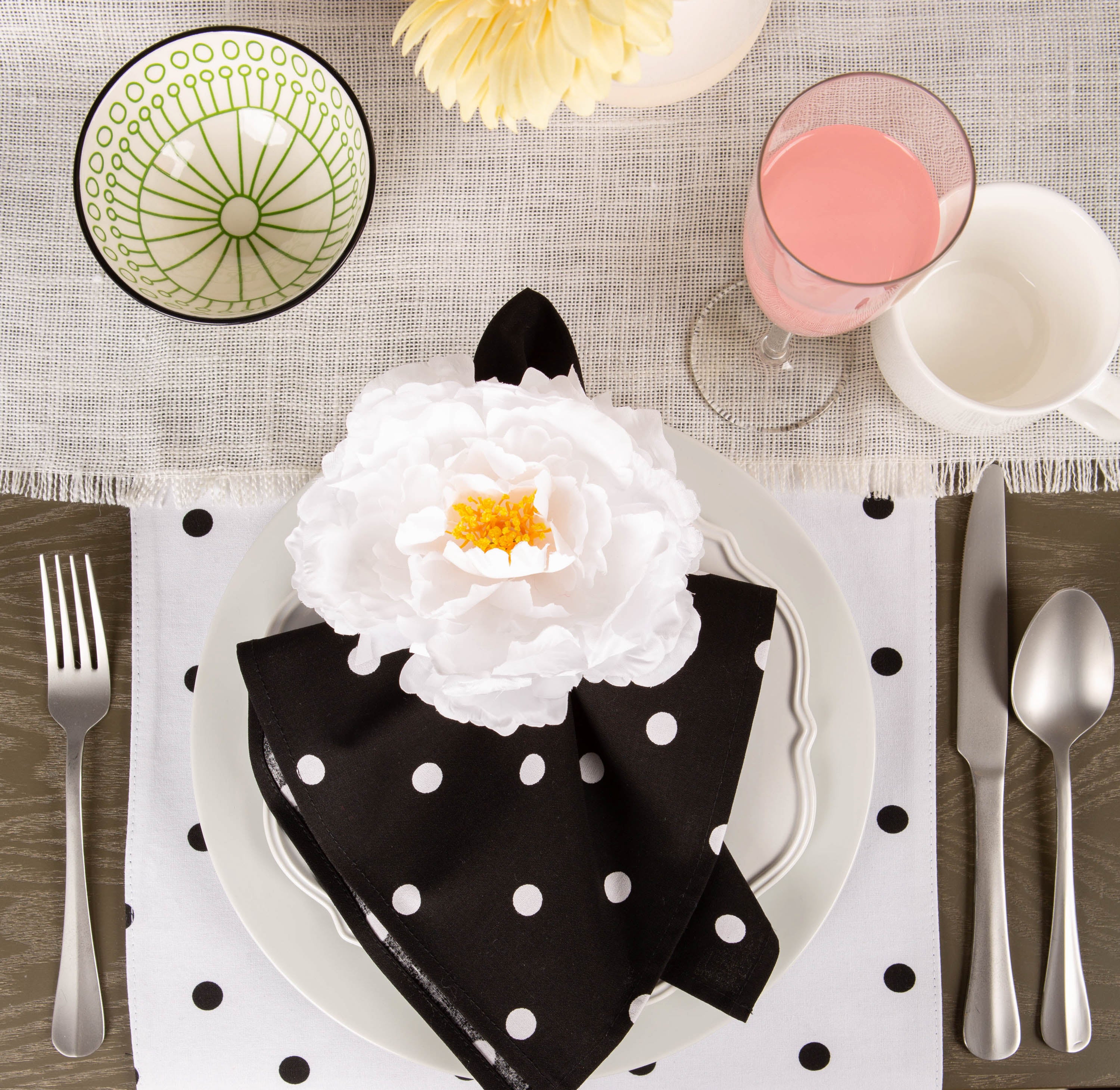 DII Peony Napkin Ring (Set of 4) White