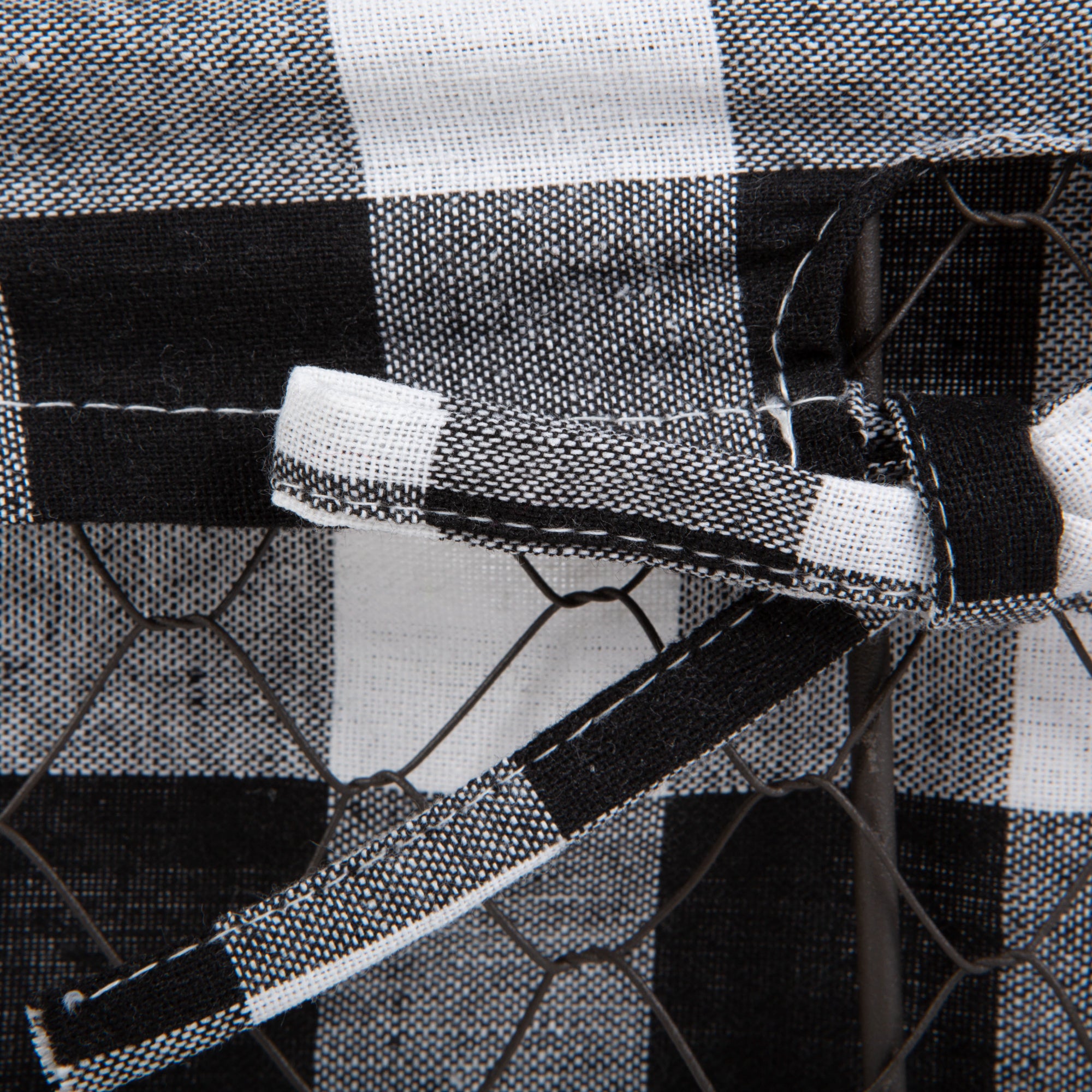 DII Assorted Vintage Grey Chicken Wire Black White Check Liner Basket (Set of 3)