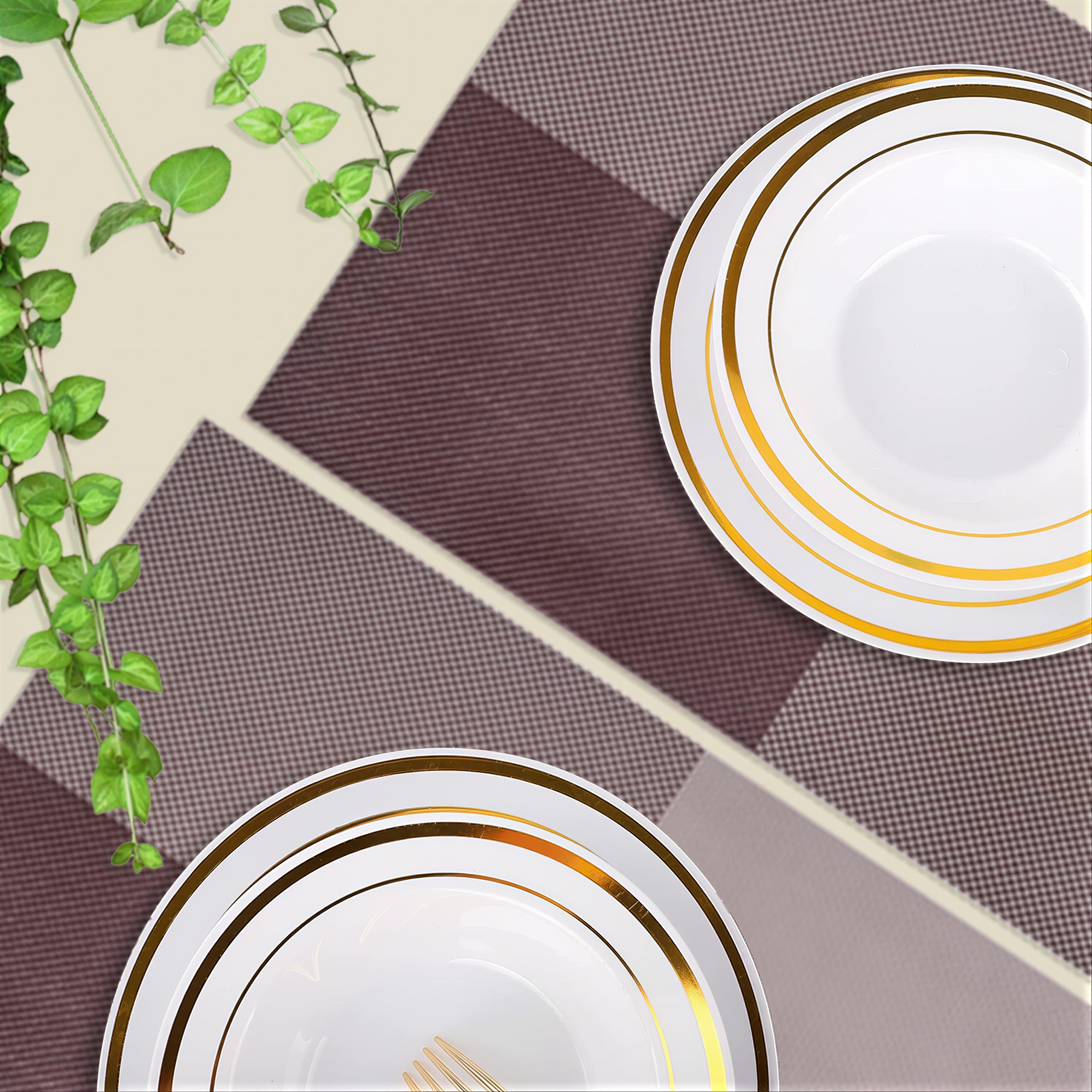 Vinyl Placemats – Durable Non Slip Table Protectors for Kitchen Dining