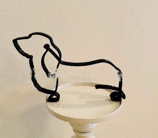 Simple Metal Dog Art Sculpture Decoration