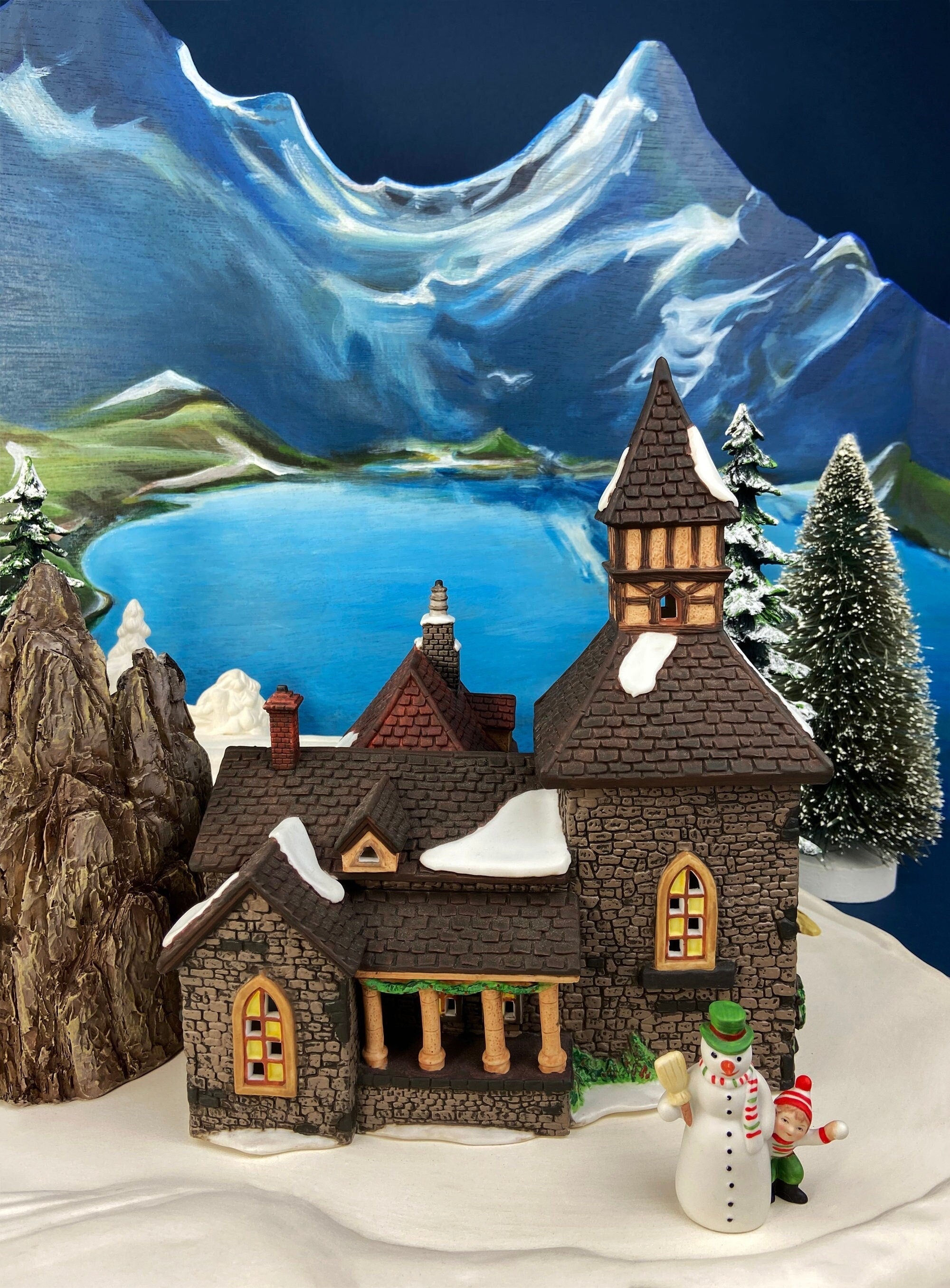Fagin's Hide-A-Way by Department 56. Illuminated Porcelain Dickens Village Series. Christmas Village. Fun Magical Holiday Celebration.