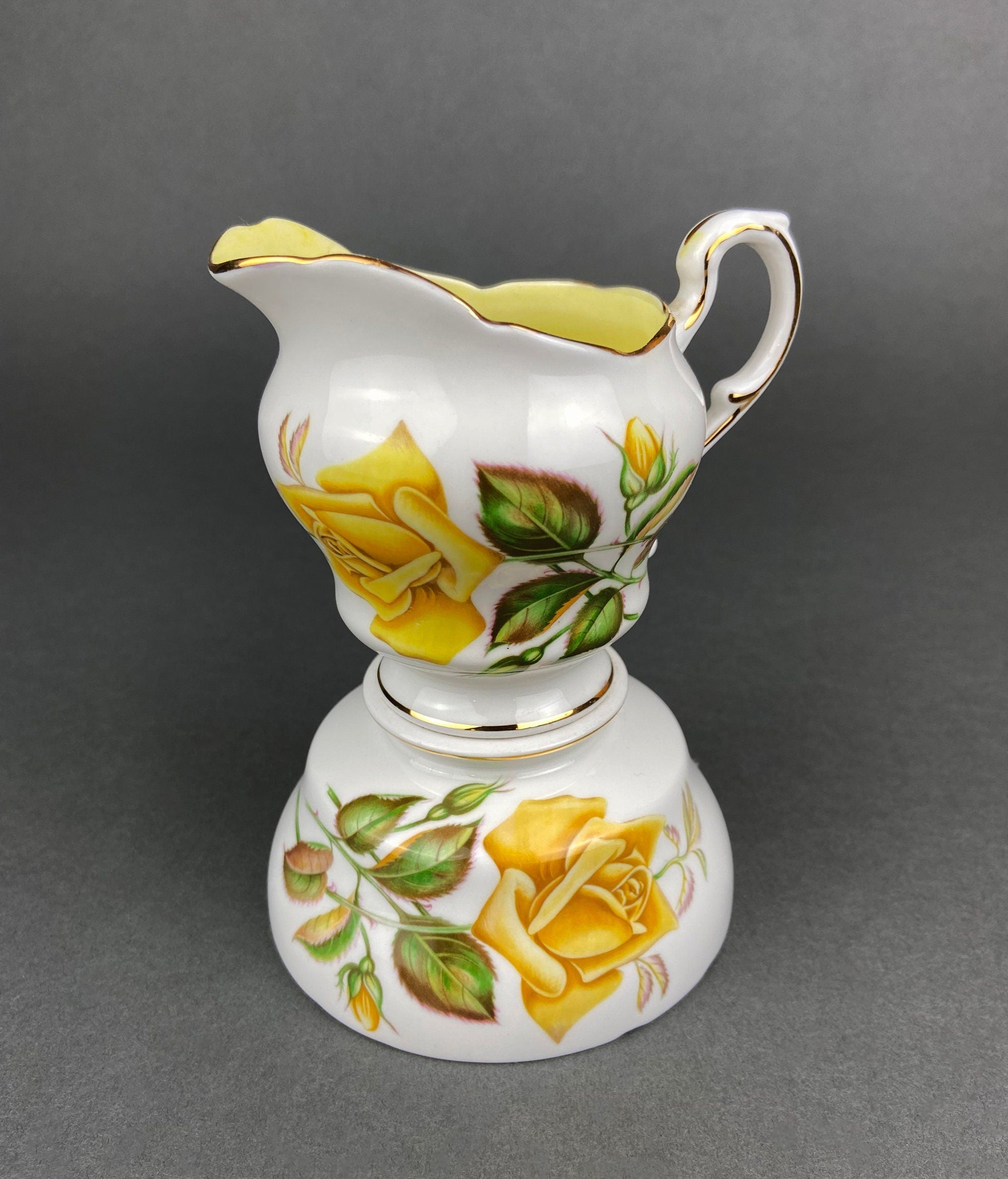 Vintage Paragon Creamer and Sugar Bowl with Lid, By Appointment to Her Majesty The Queen Potters.