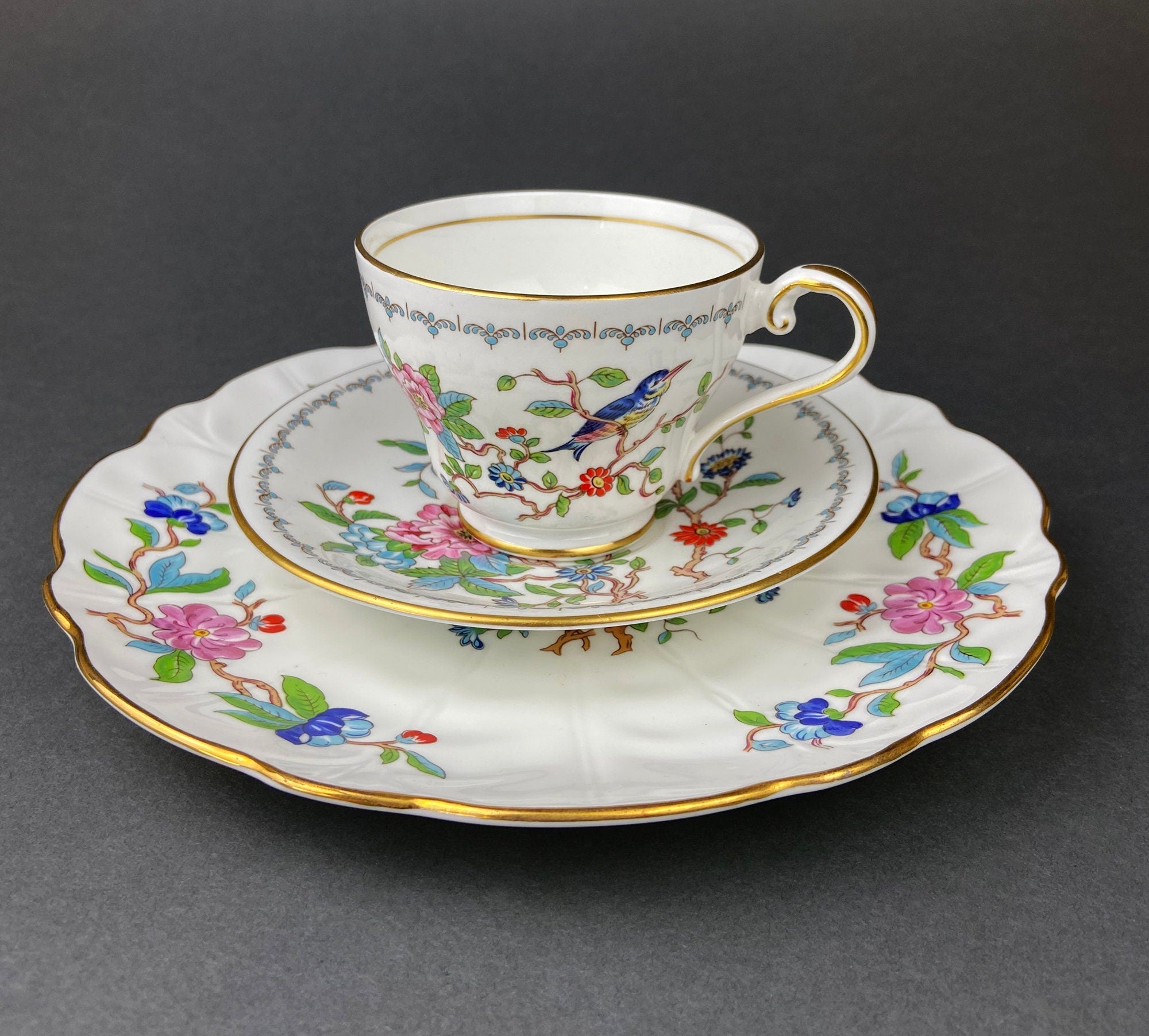 Vintage Cup and Saucer with Yellow Birds. Queens's Fine Bone China. Birds of America. Pair of Finches. Gift of Love. Modern Farmhouse.