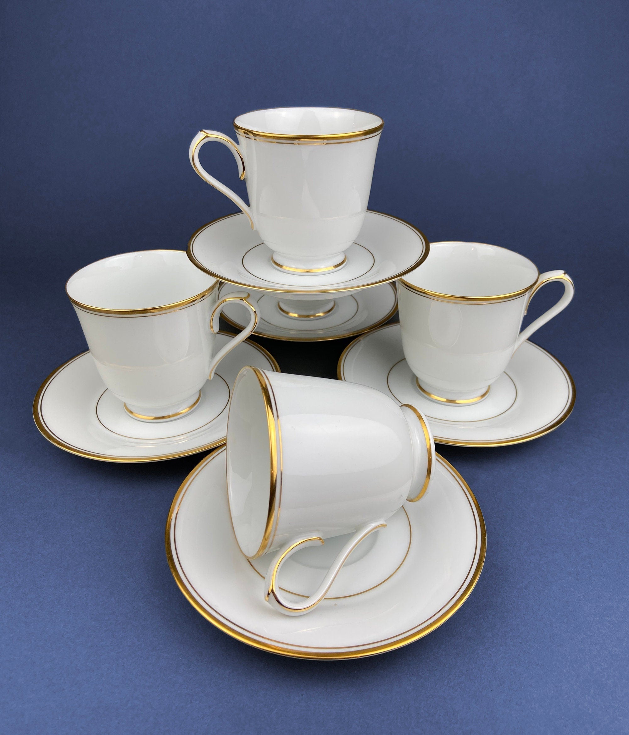 Noritake Allison Tea Set: Gold Band China Cups and Saucers (Set of Five)