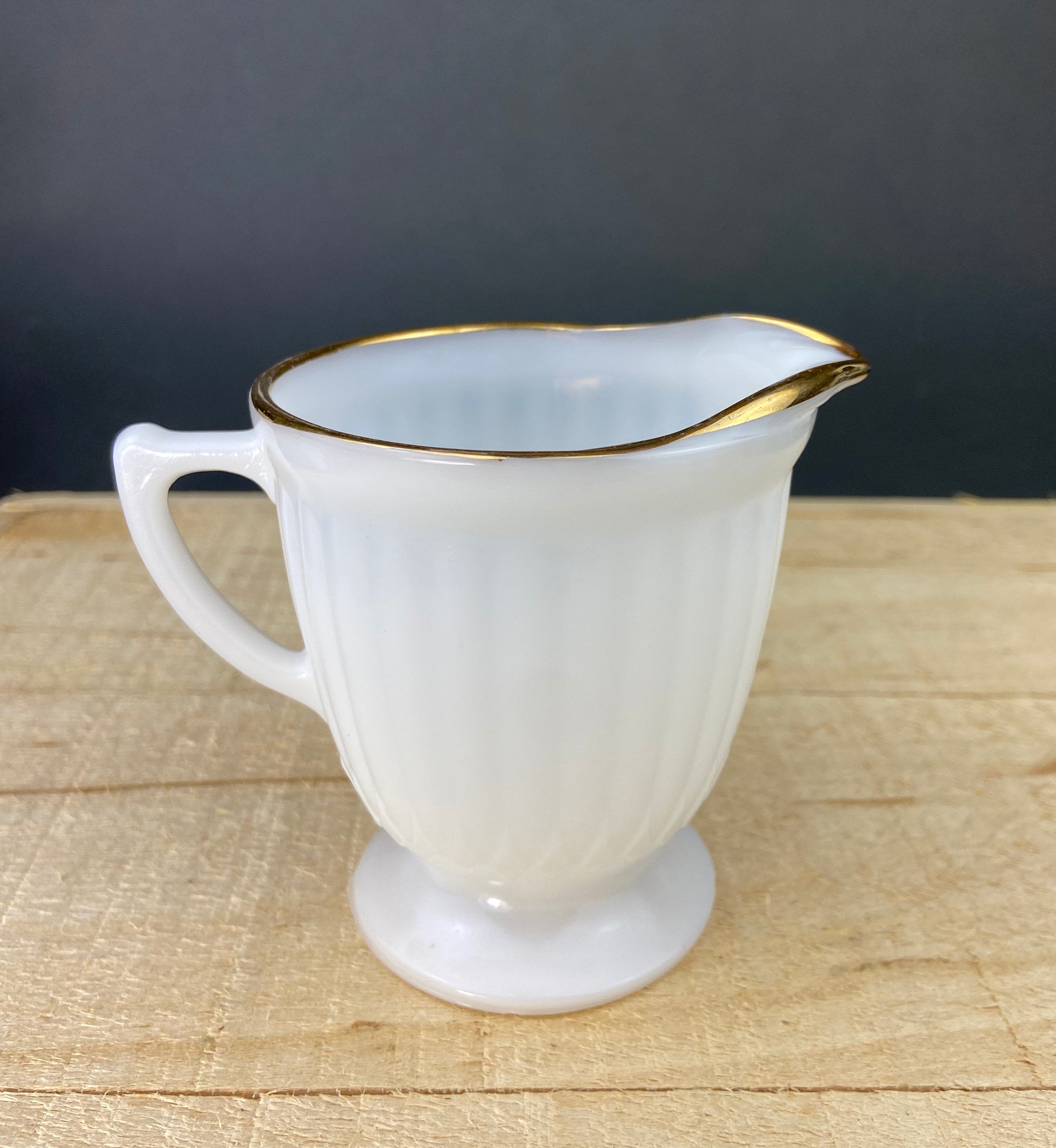 1930s Monax Petalware Opalescent Glass Dinner Plates. White Glass with Gold Rim. Depression Glass 8 Inch Dinner Plates.
