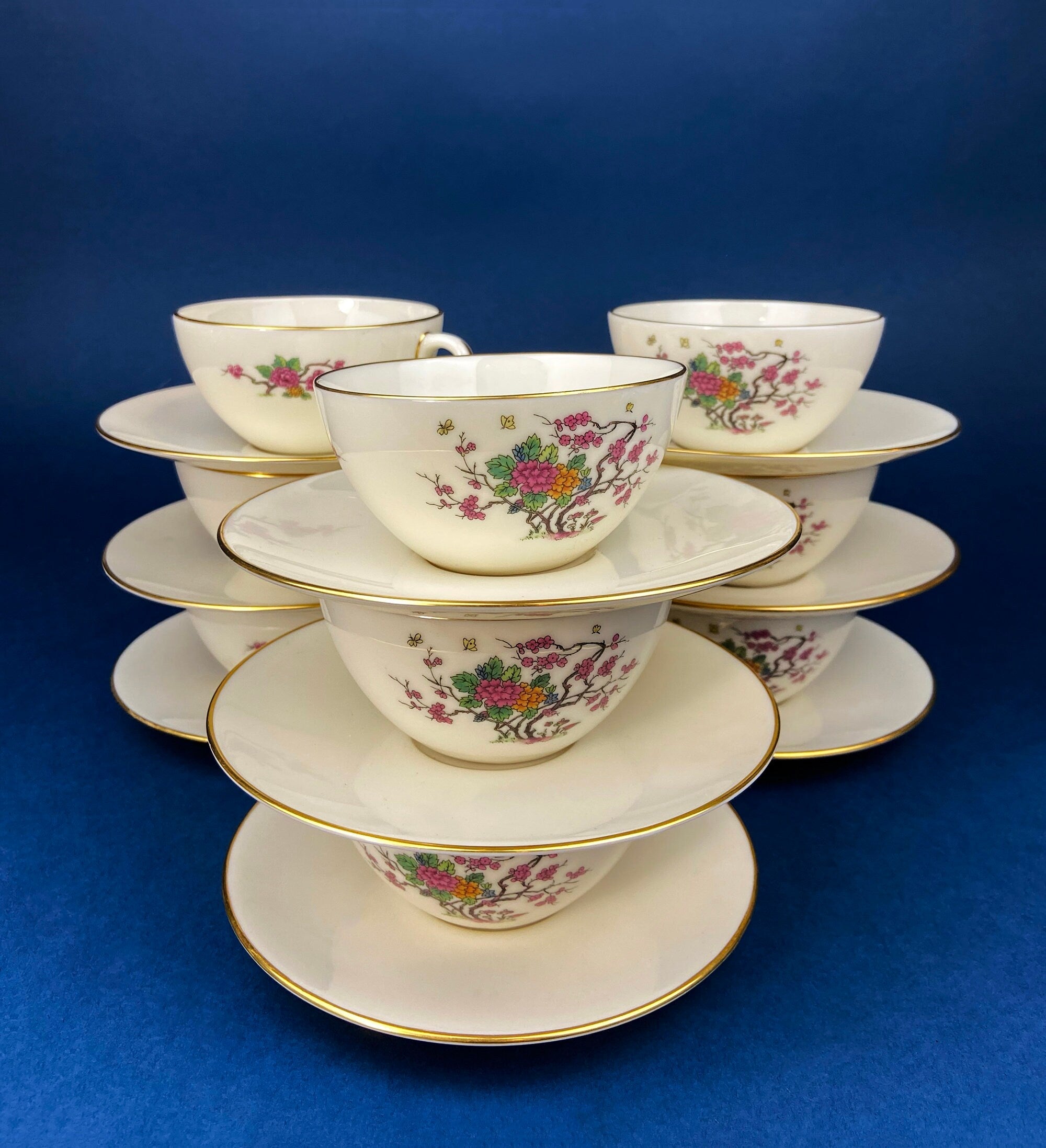 Tiffany and Co. Tea or Coffee Set. Chinoiserie or Asian Hand Painted Motif. Set of 4