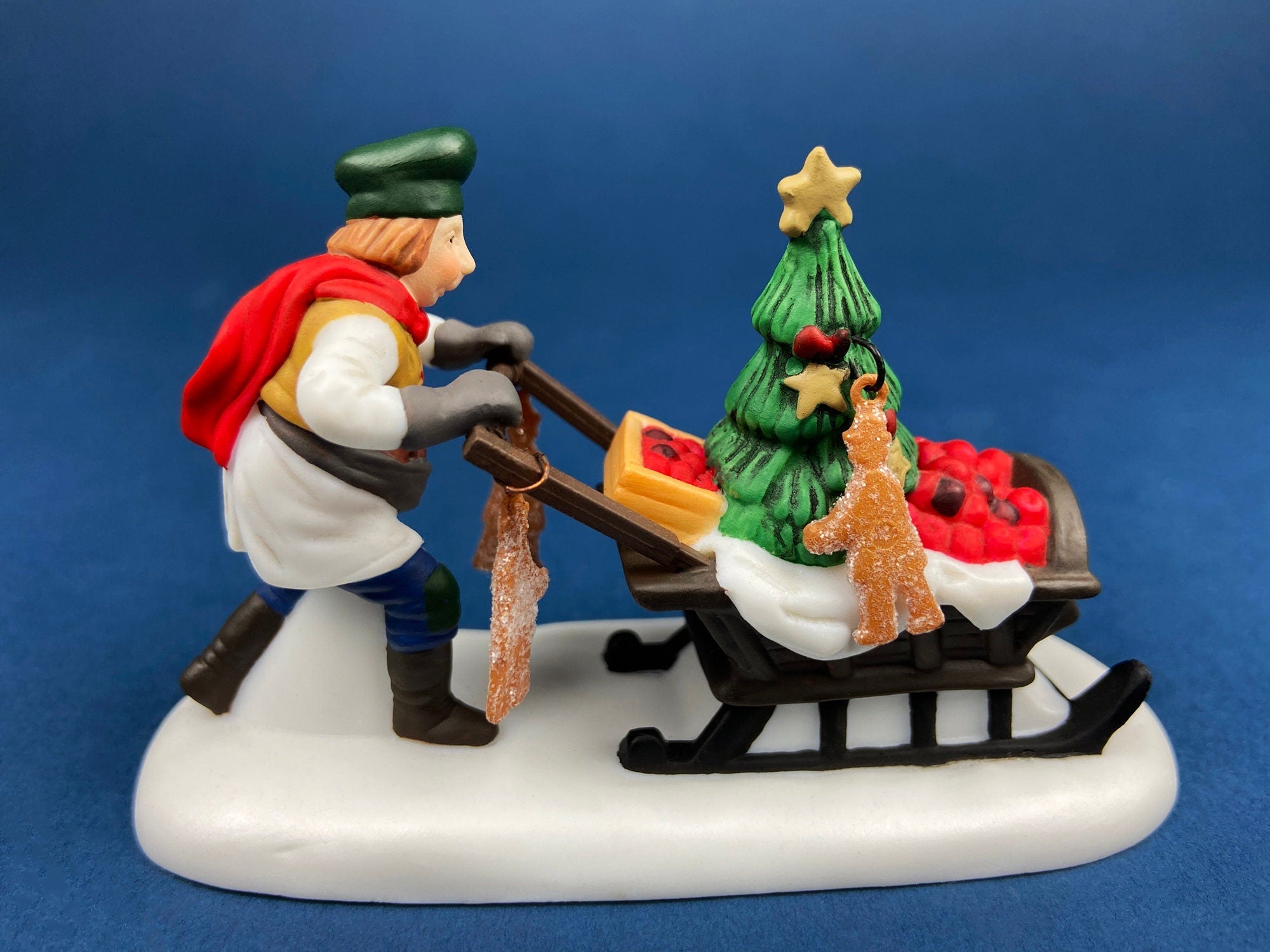 Department 56 Dickens Village Gingerbread Vendor with Kids