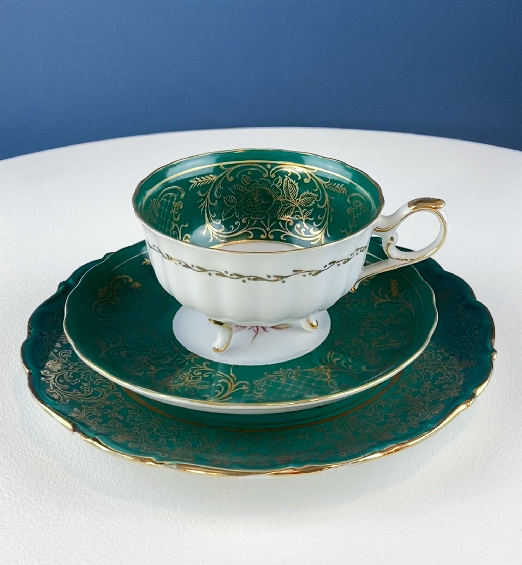 Vintage Schumann Arzberg Tea Cup Trio: Deep Green Bavarian Porcelain