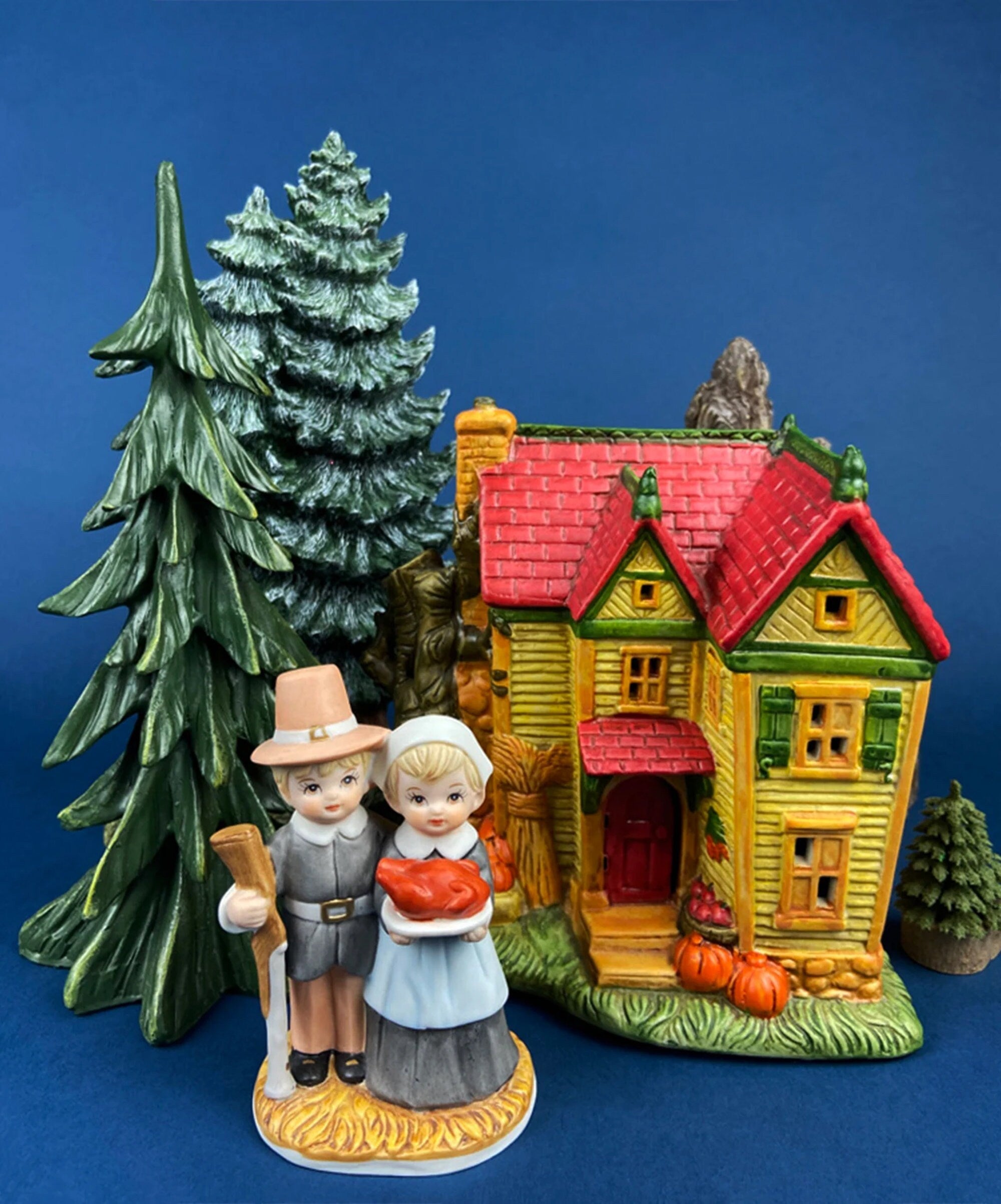 Large Pilgrim Woman Figurine. Our Town Collection by Leo Smith for Dept 56. Hand-Painted Statuette Signed by Artist. Gift for Him or Her.