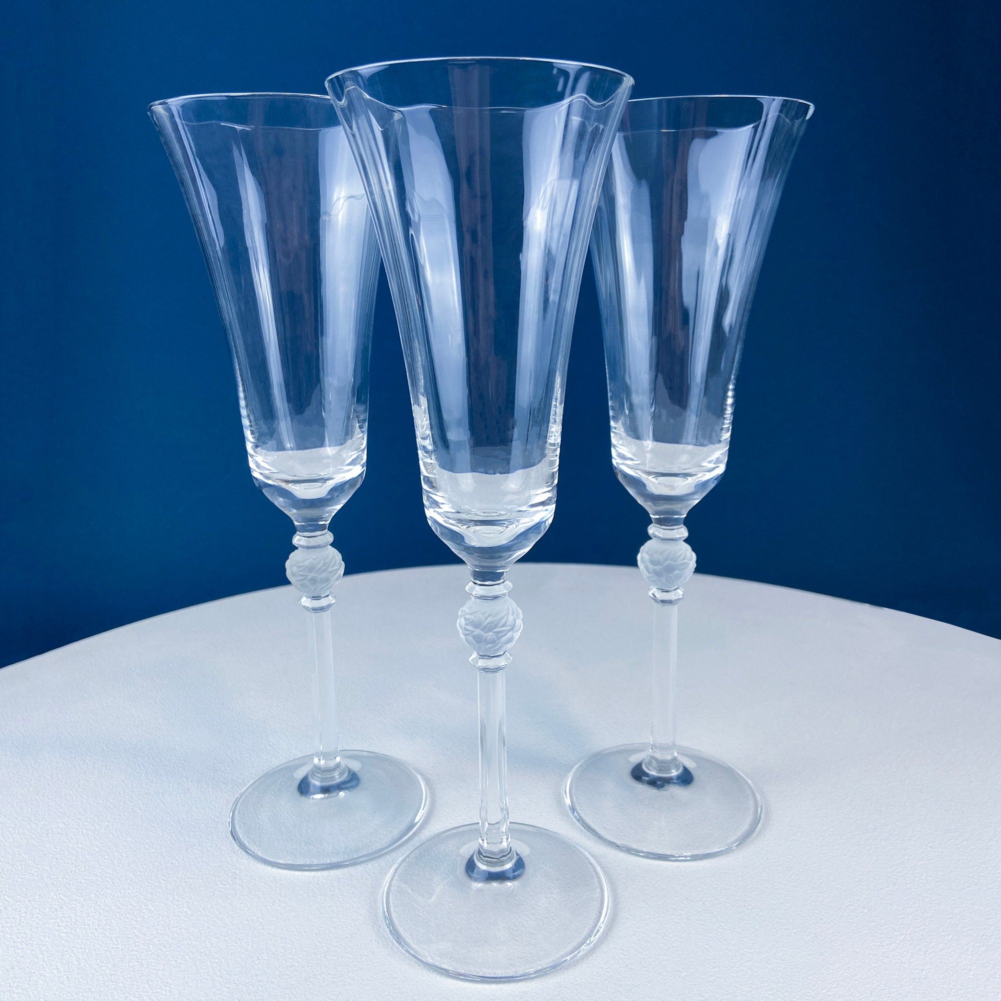 Crystal Water/Ice Tea Goblets with Ball Stem. Enchantress by Mikasa. Frosted Ball Shaped like Berries & Leaves. Set of 10. Beautiful Ping.