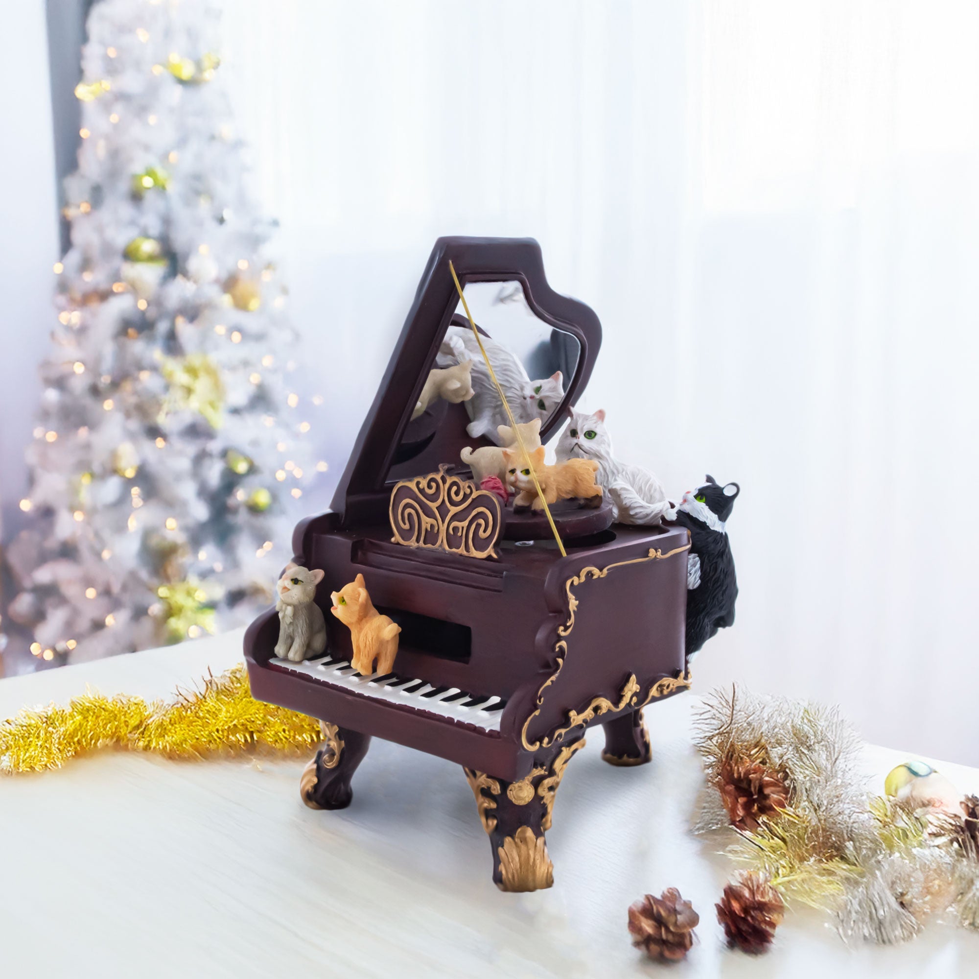 Animated Musical Piano Cat Figurine - Moving Kitten Keyboard Music Box